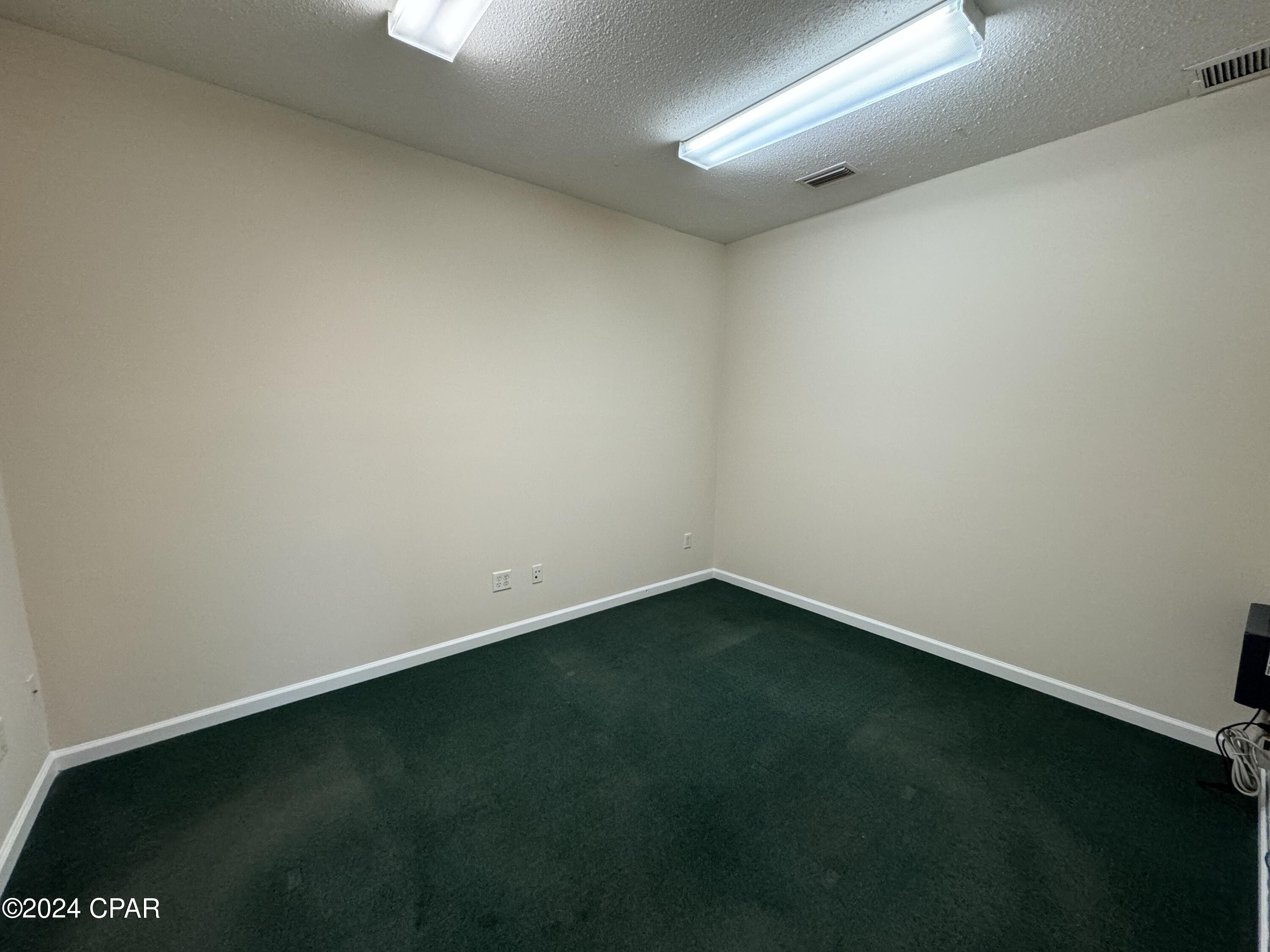 No Named Subdivision - Commercial Lease