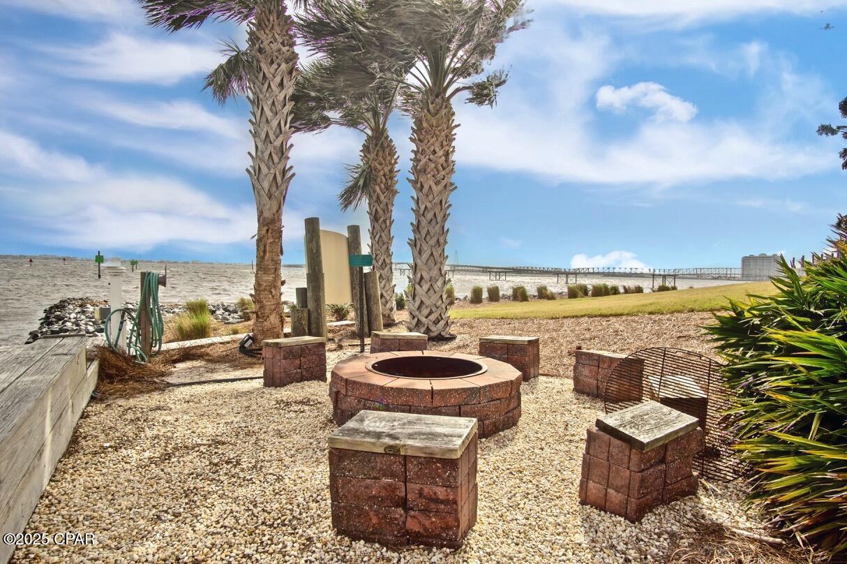 Hibiscus By The Bay - Residential