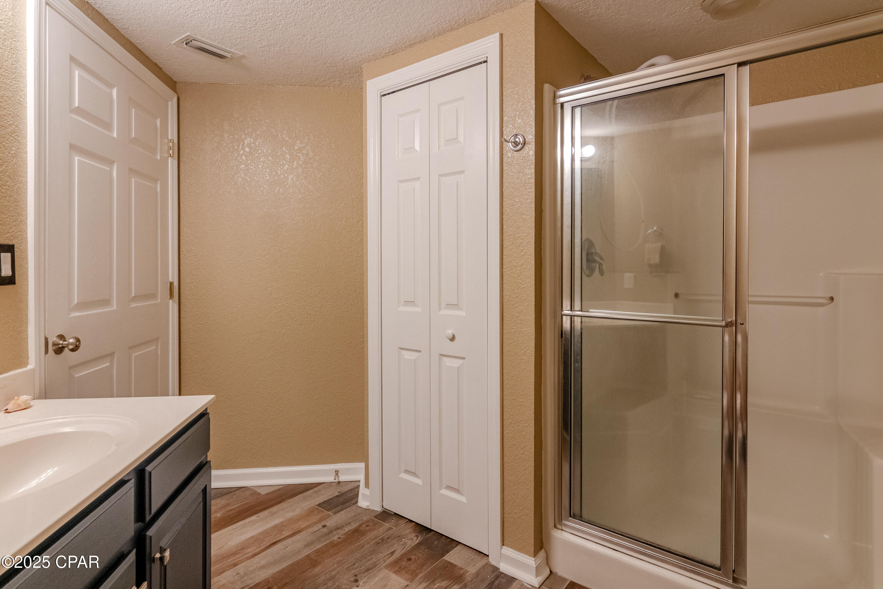 Hibiscus By The Bay - Residential