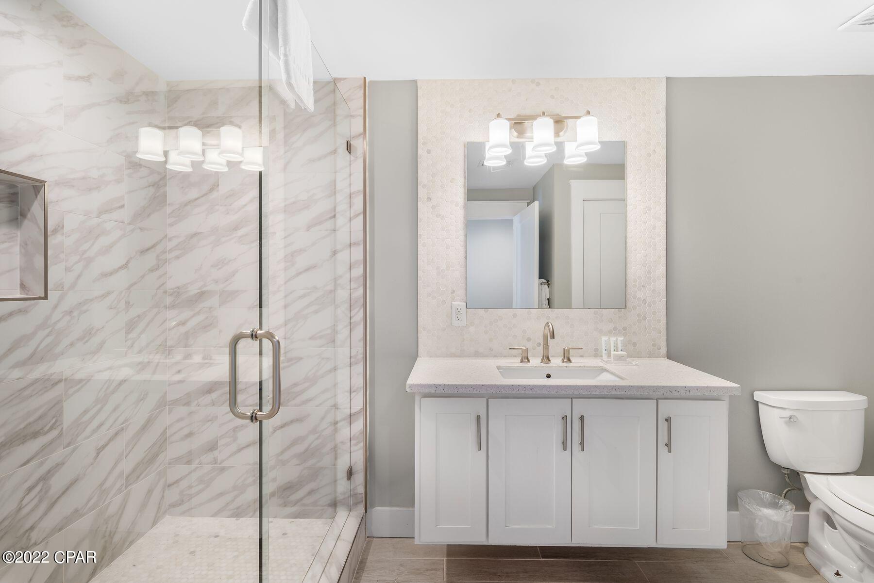 Splash Condo - Residential