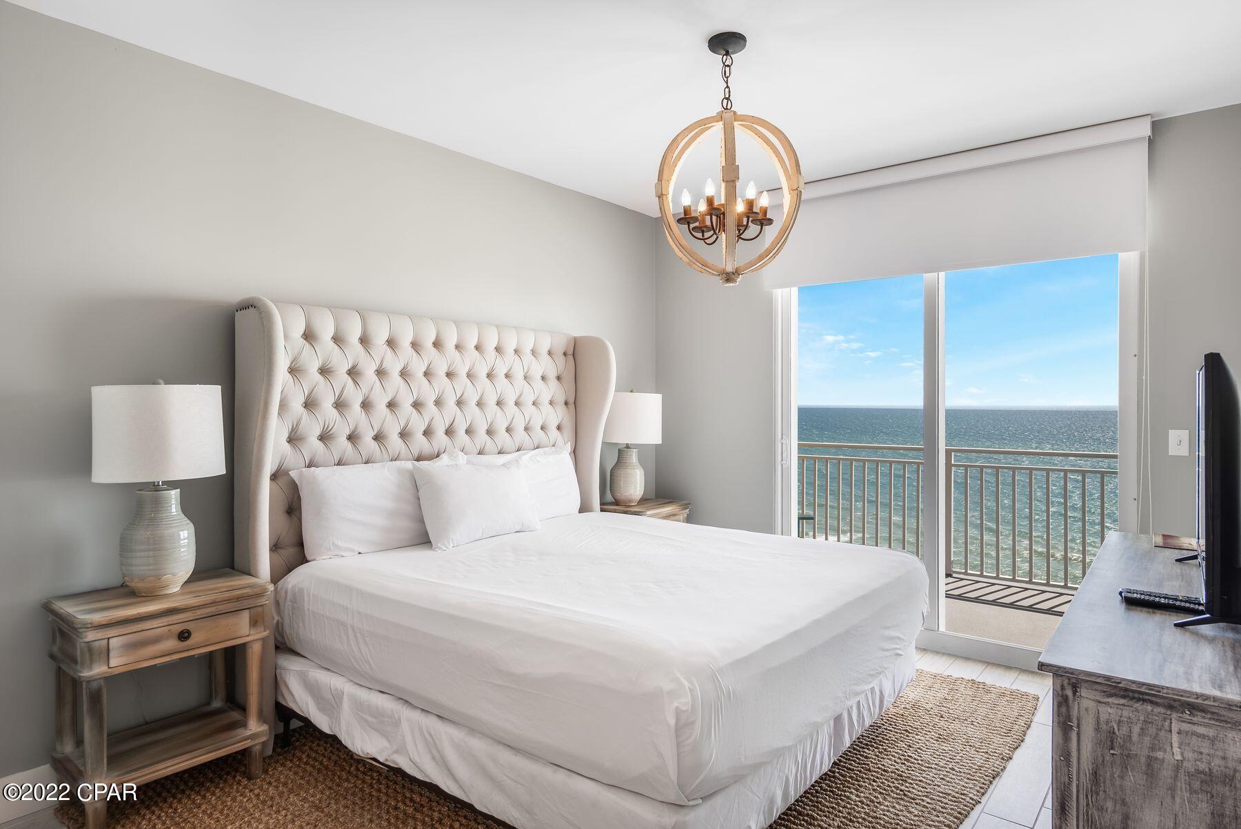 Splash Condo - Residential