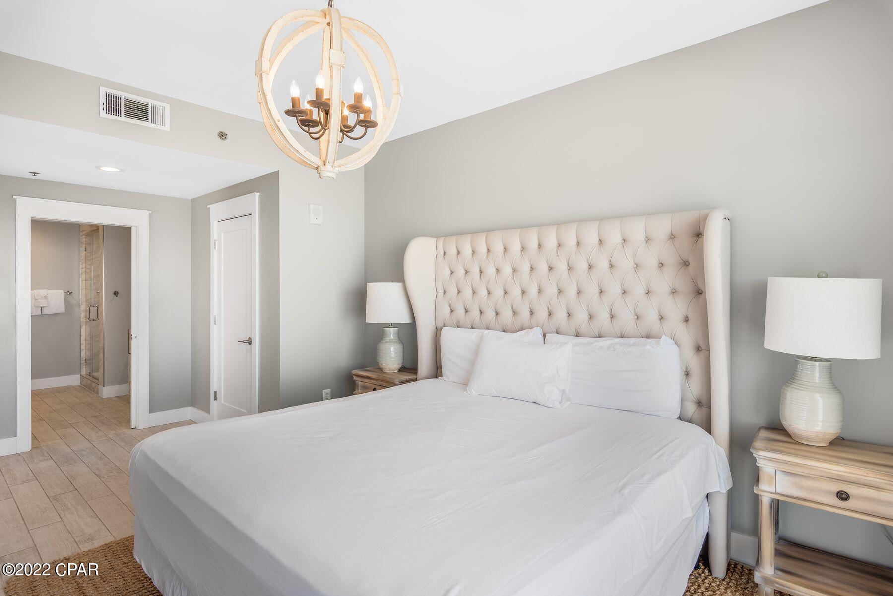 Splash Condo - Residential