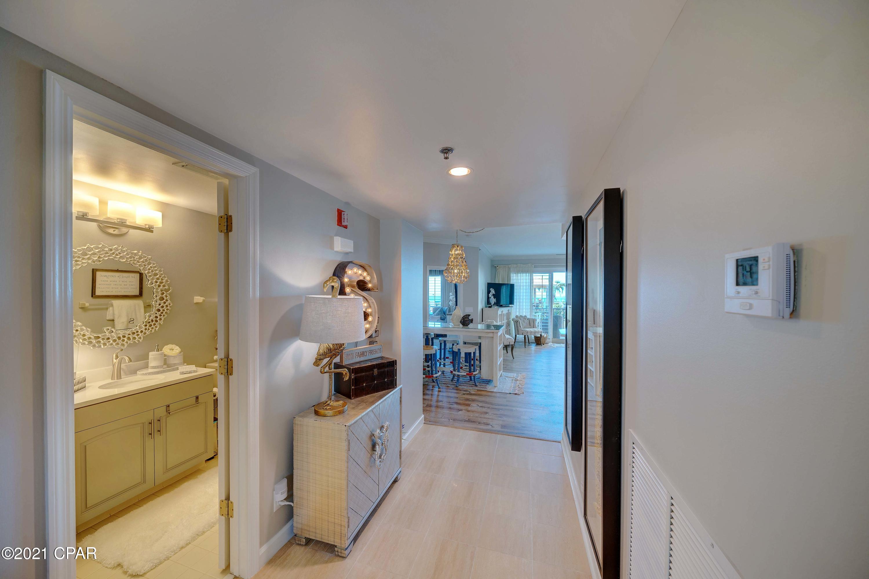 Summerwinds Condo - Residential