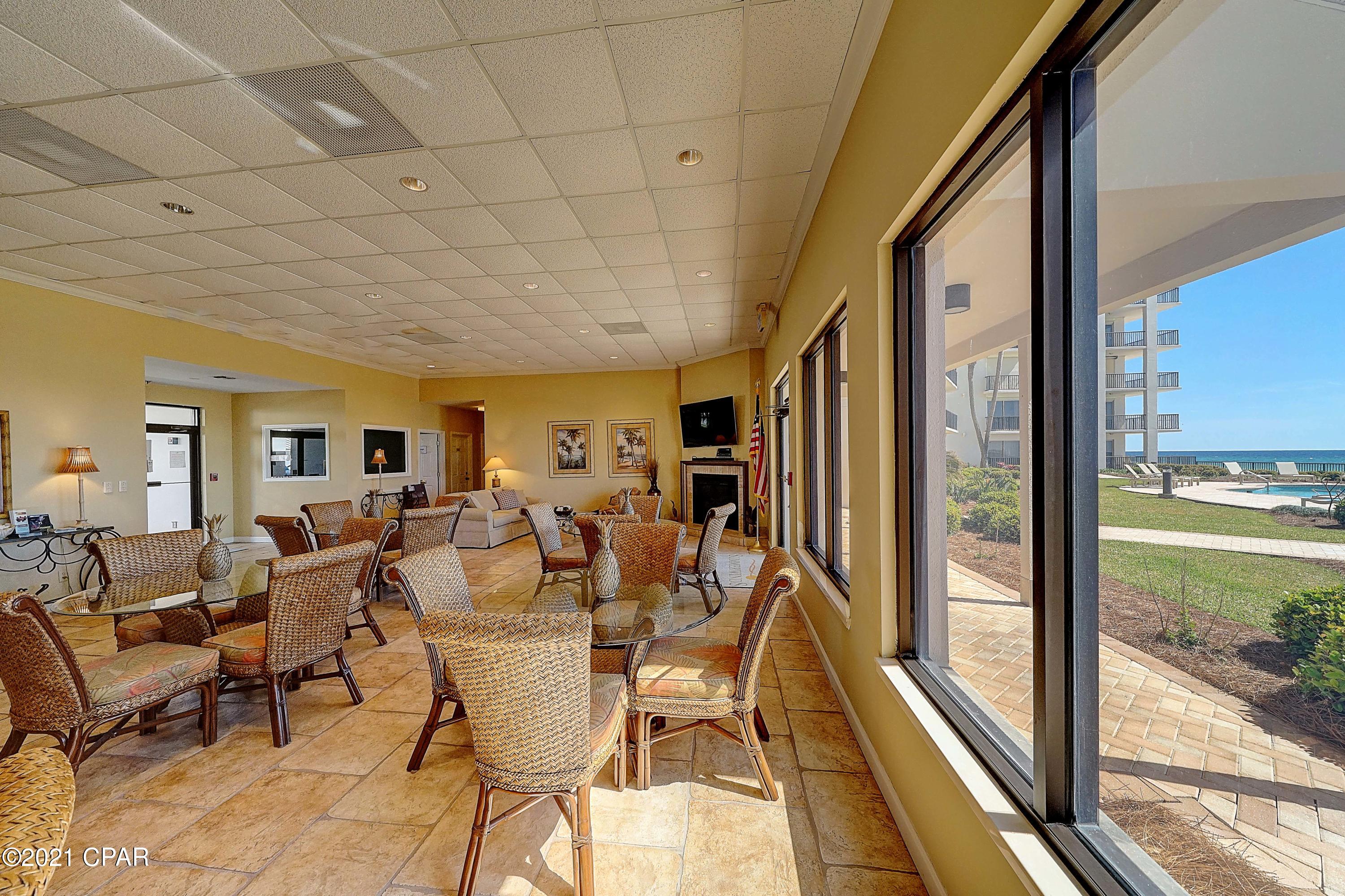 Summerwinds Condo - Residential