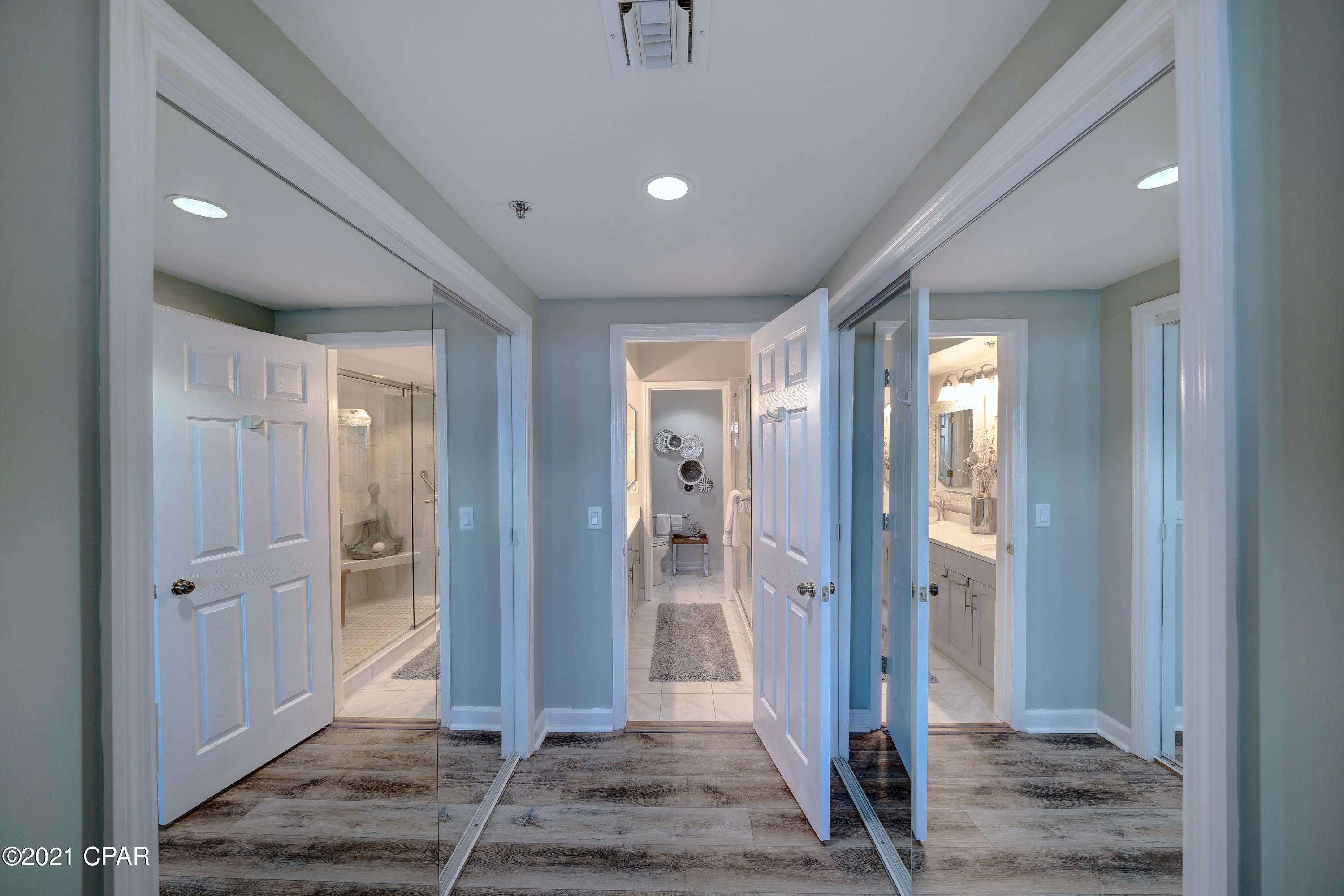 Summerwinds Condo - Residential