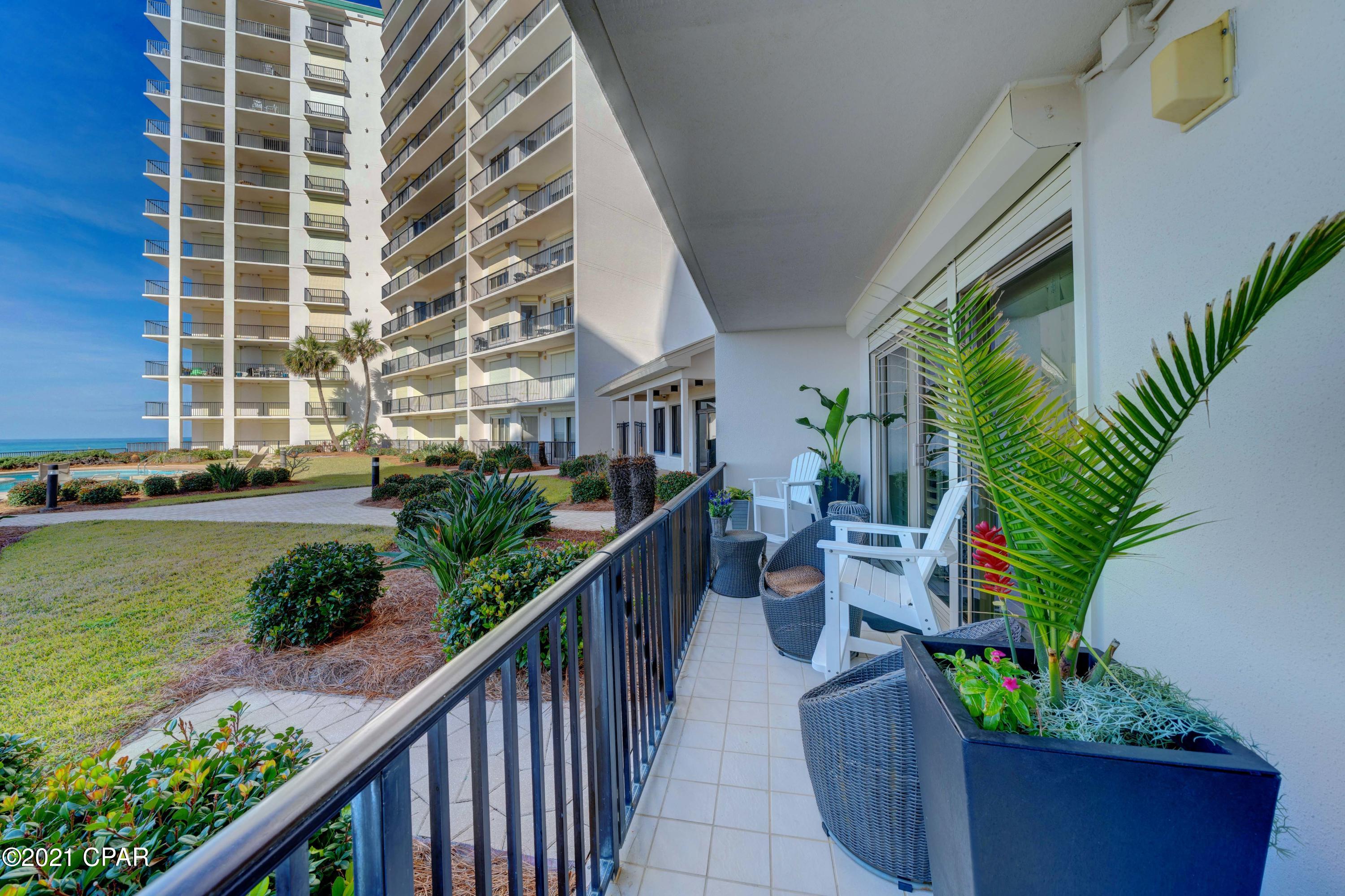 Summerwinds Condo - Residential