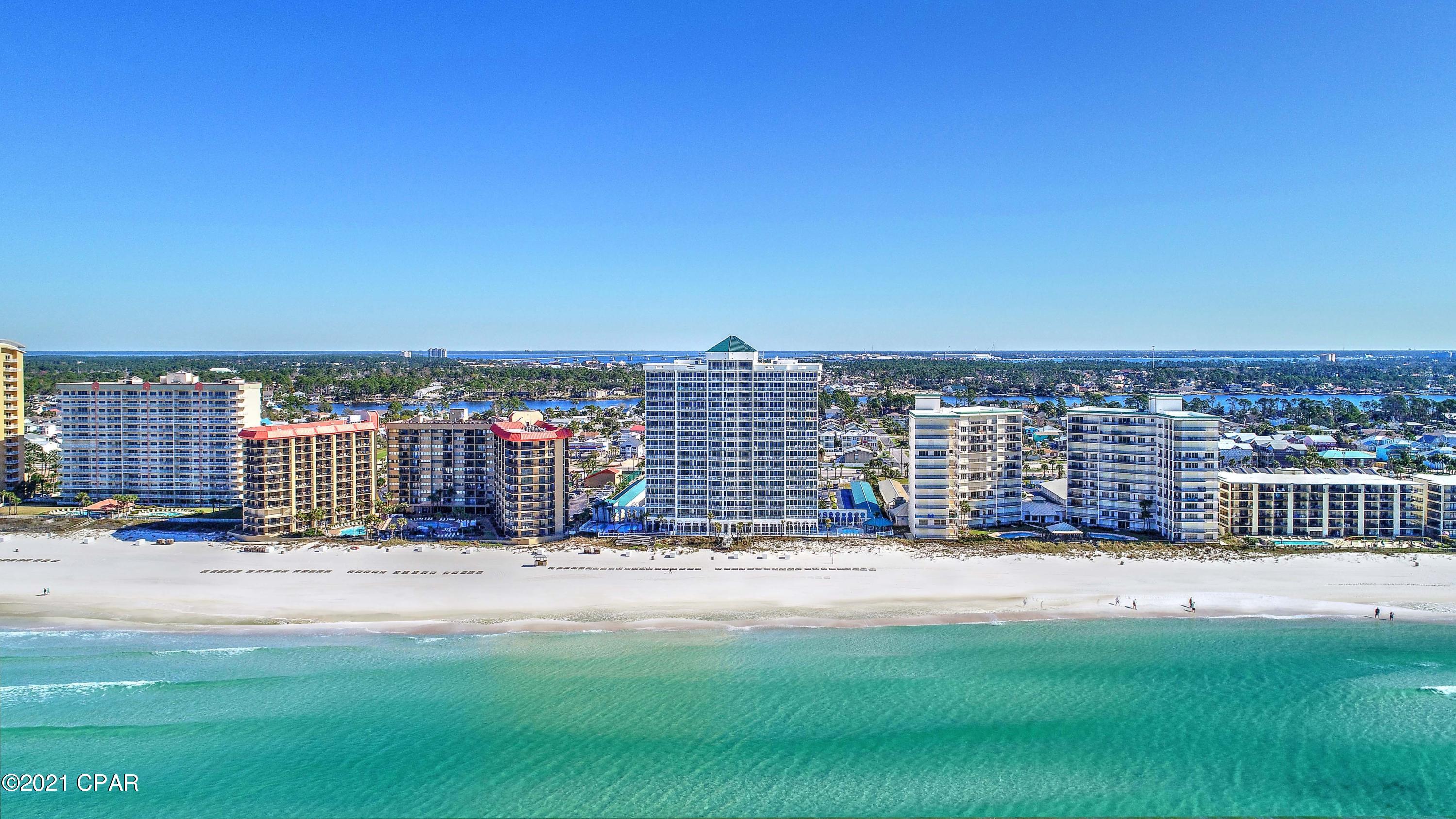 Summerwinds Condo - Residential