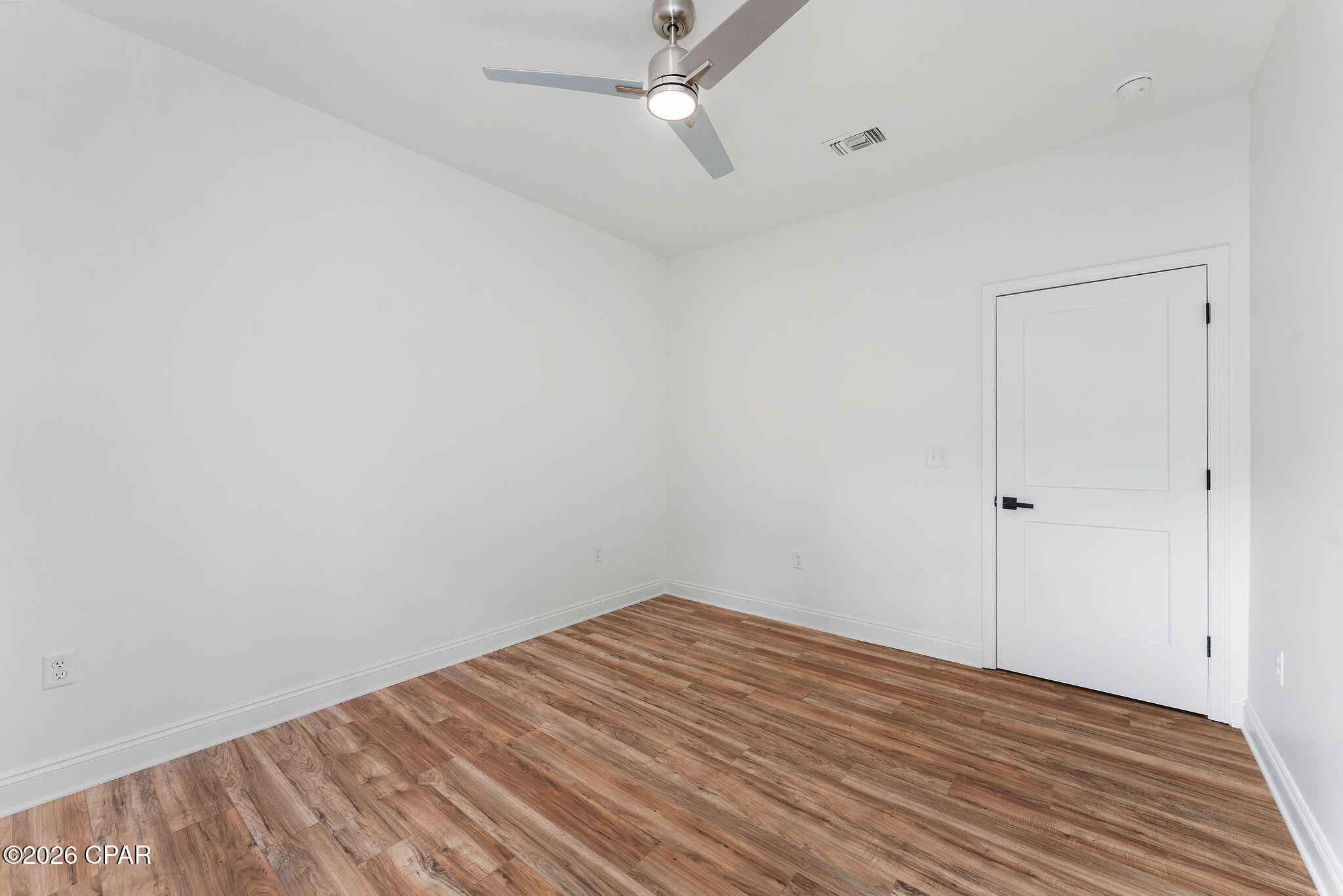 Oakwood Lakes - Residential