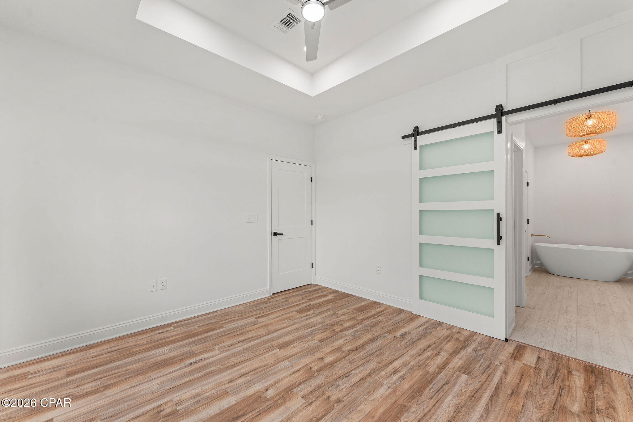 Oakwood Lakes - Residential