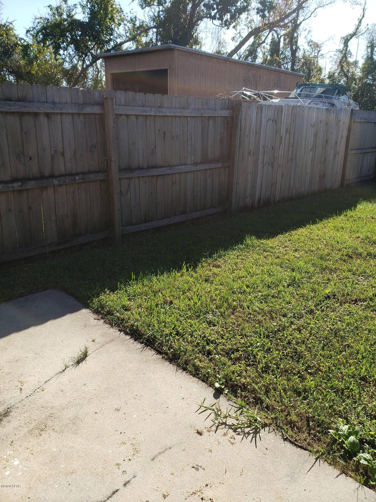 [No Recorded Subdiv] - Residential Lease