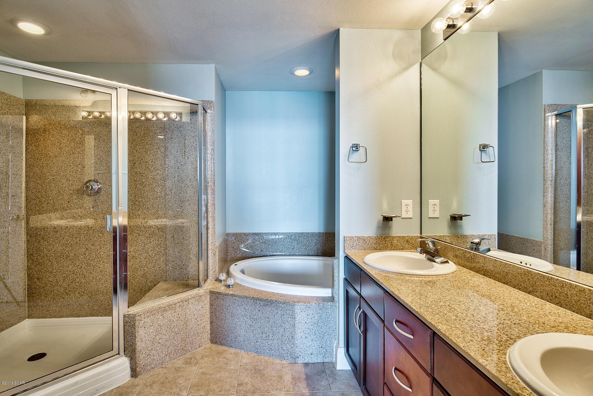 Laketown Wharf Phase II - Residential