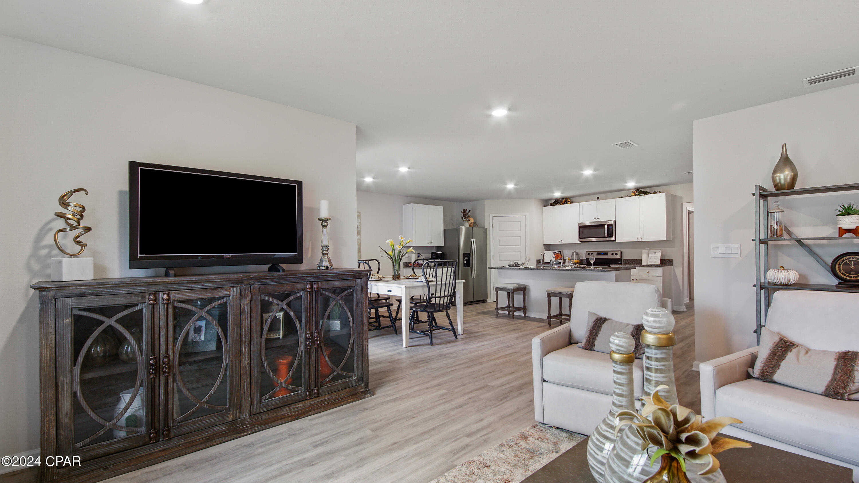 Sunny Hills - Residential