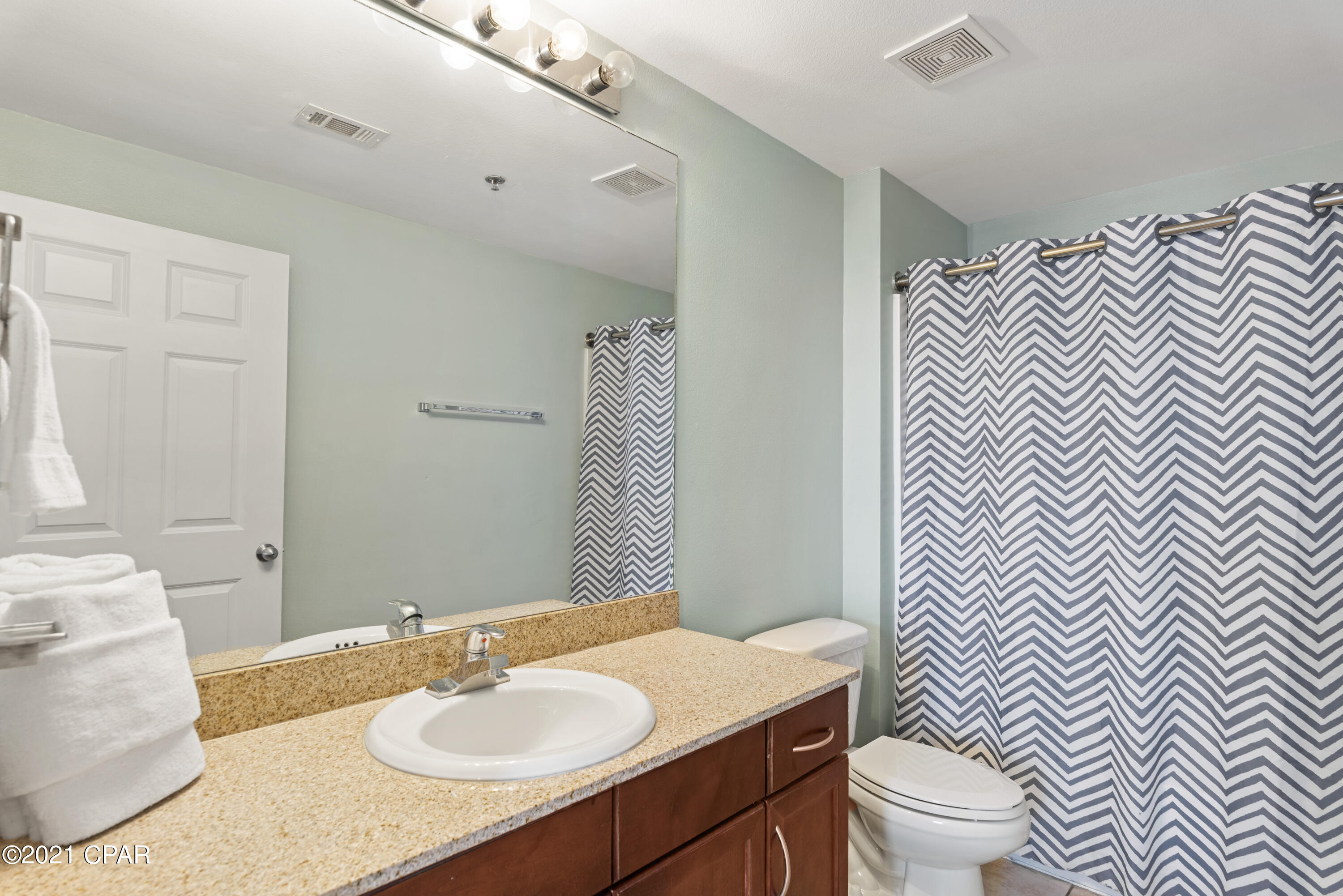 Laketown Wharf - Residential