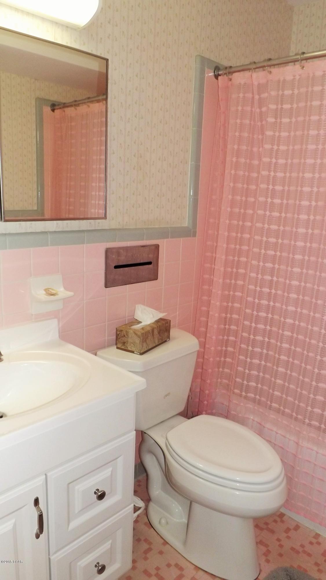 Woodlawn Unit 1 - Residential