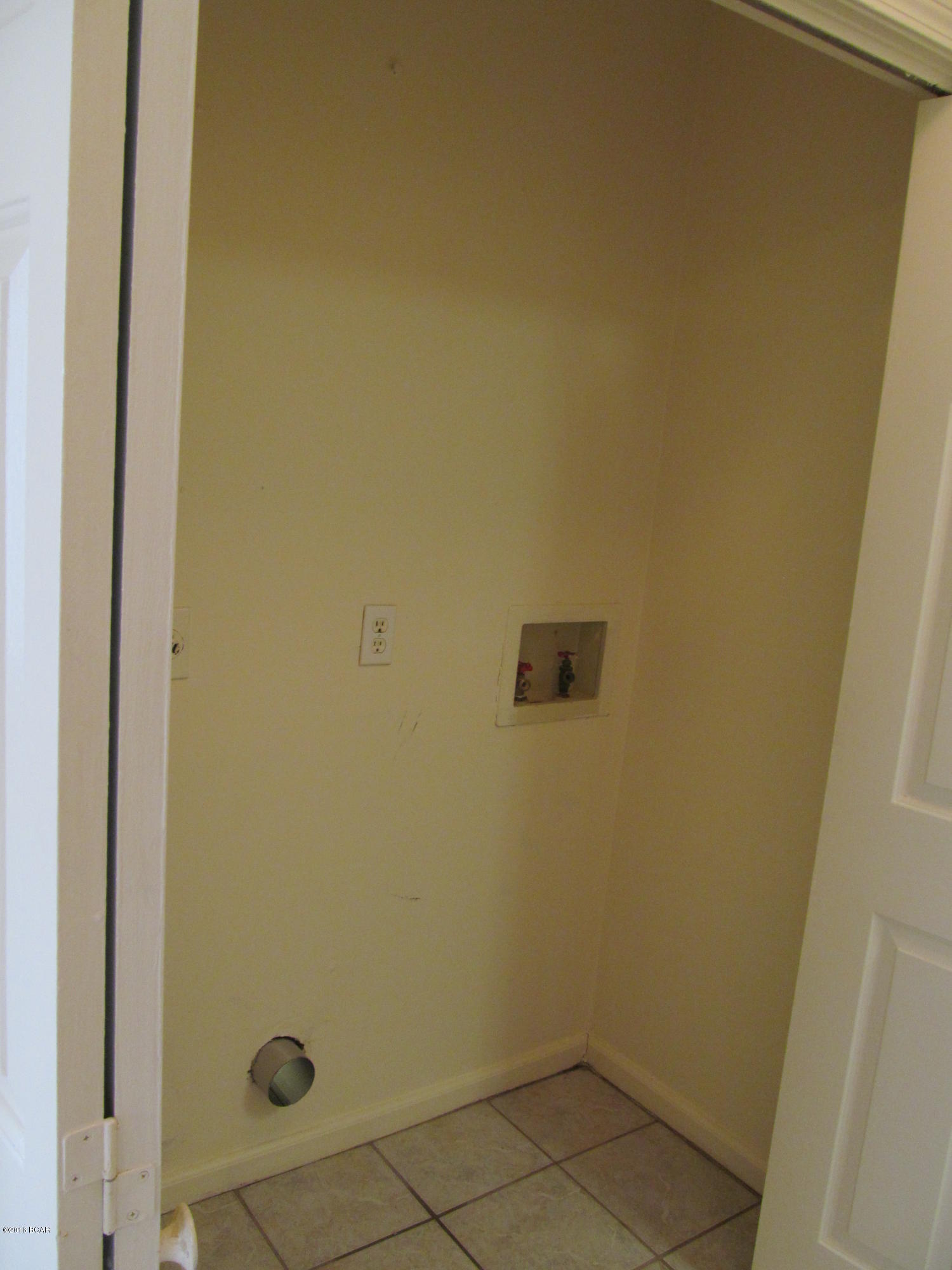 No Named Subdivision - Residential Lease