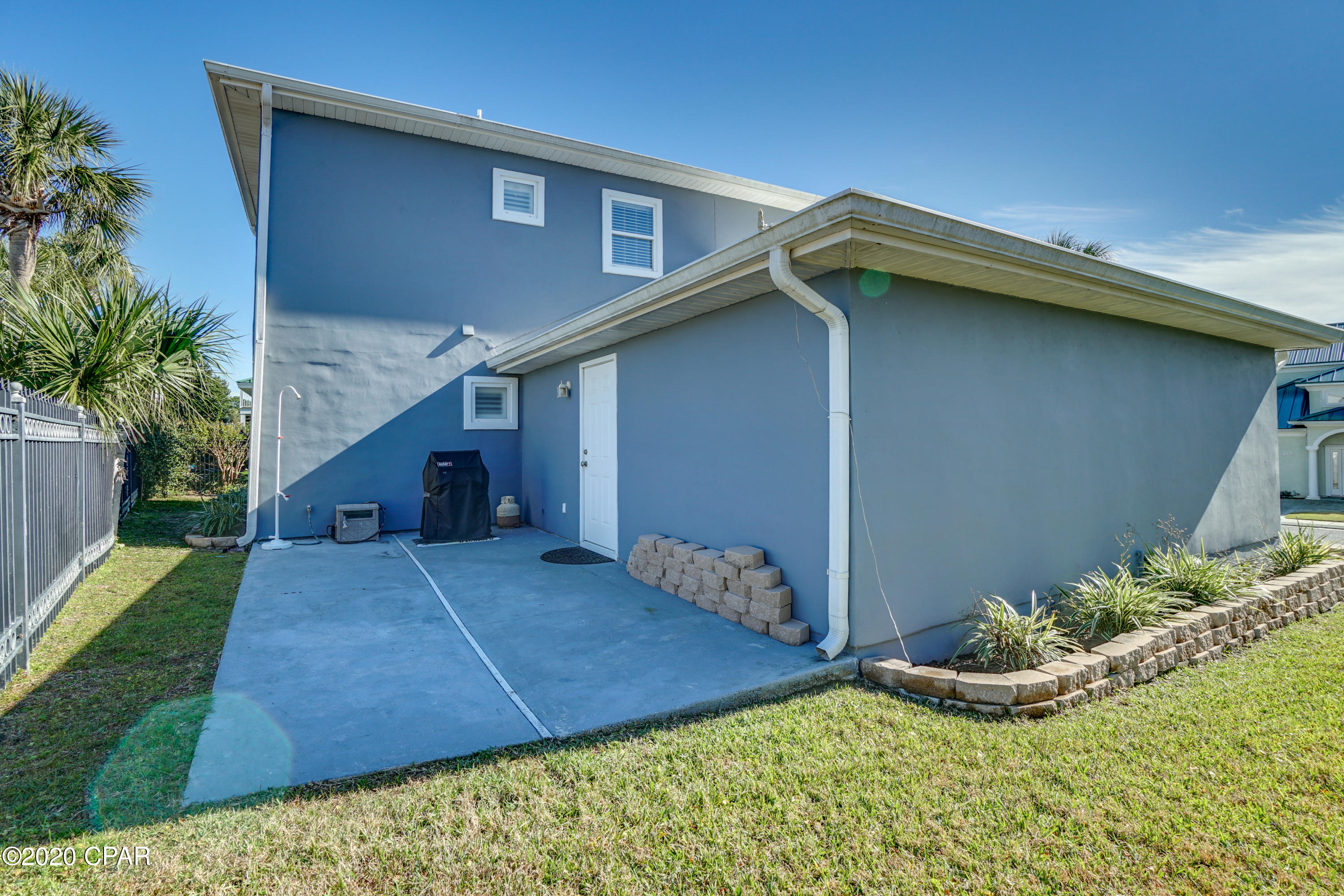 Lakes At Summer Breeze - Residential