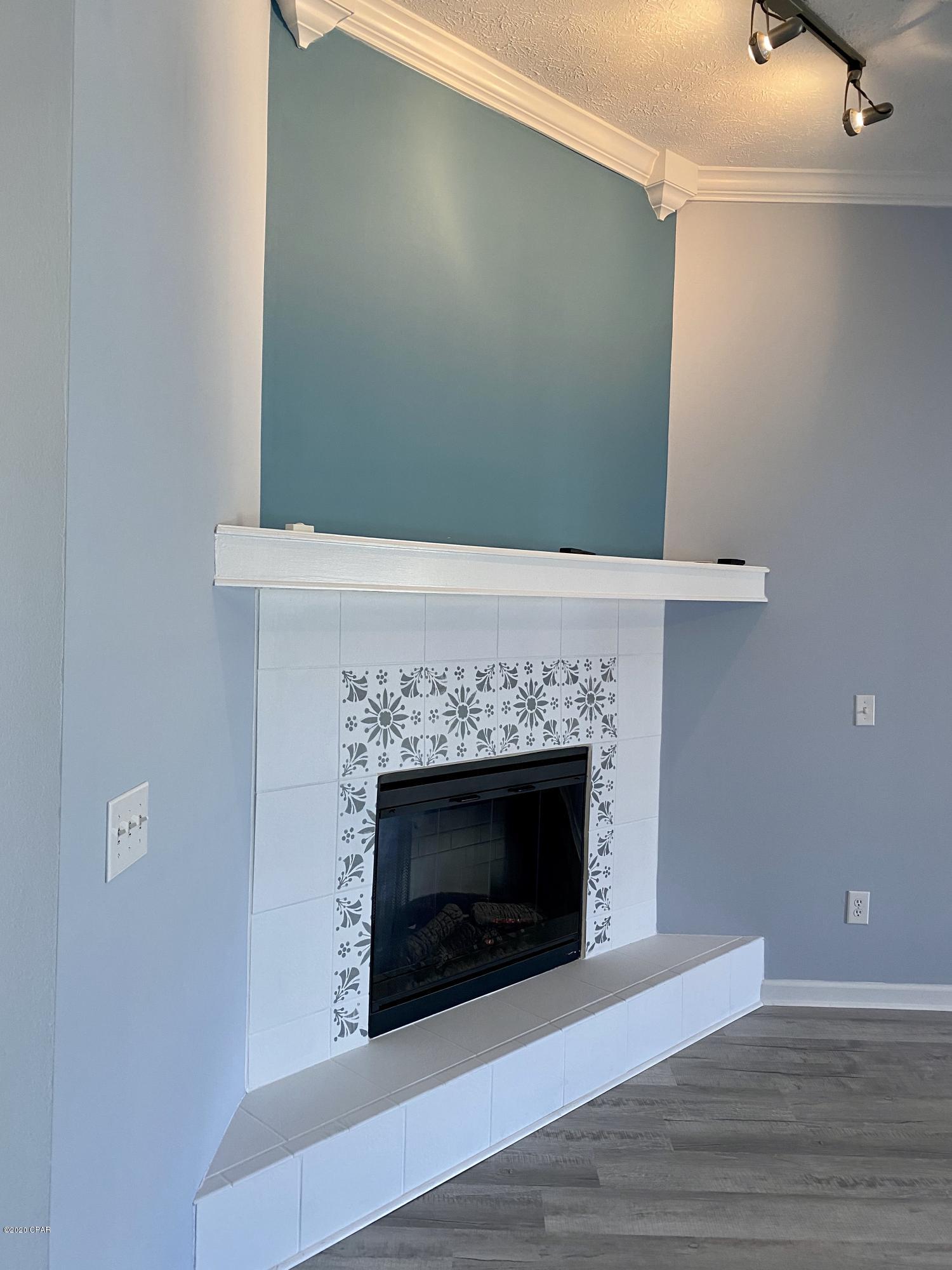 Brentwood Estates - Residential