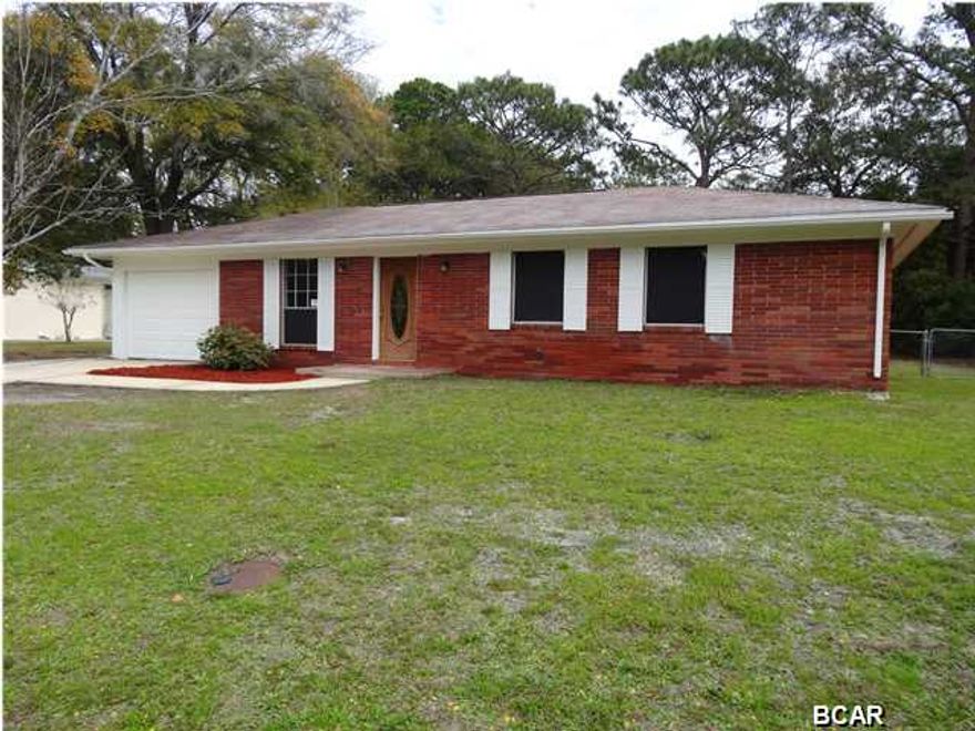 This recently updated charming home is located right in the heart of Forest Park. With 3 bedrooms and two full baths, it is perfect for a first time buyer, downsizer, or anyone who wants a cozy, move-in ready home. Recent repairs feature new range & stove hood, new closet doors and light fixtures, new carpet and a fresh coat of paint inside and outside. Age, Square Footage, and room sizes approx, if important please verify.