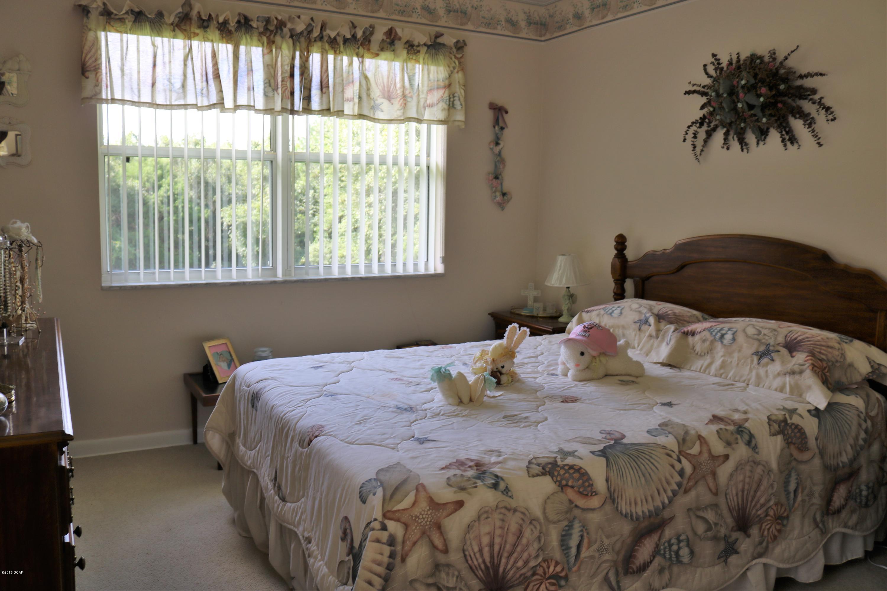 Sunny Hills Unit 4 - Residential