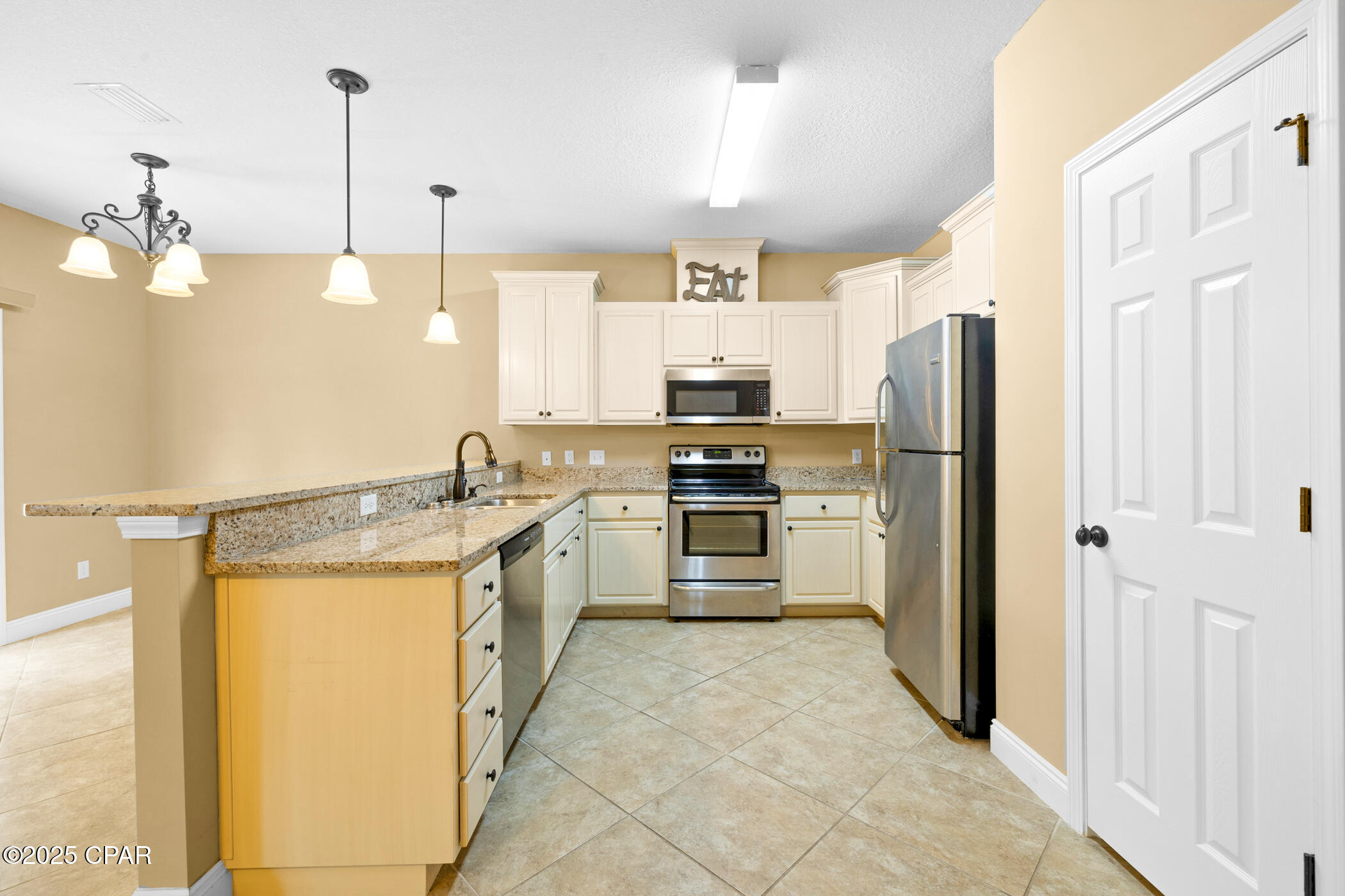 Annabella's Townhomes - Residential