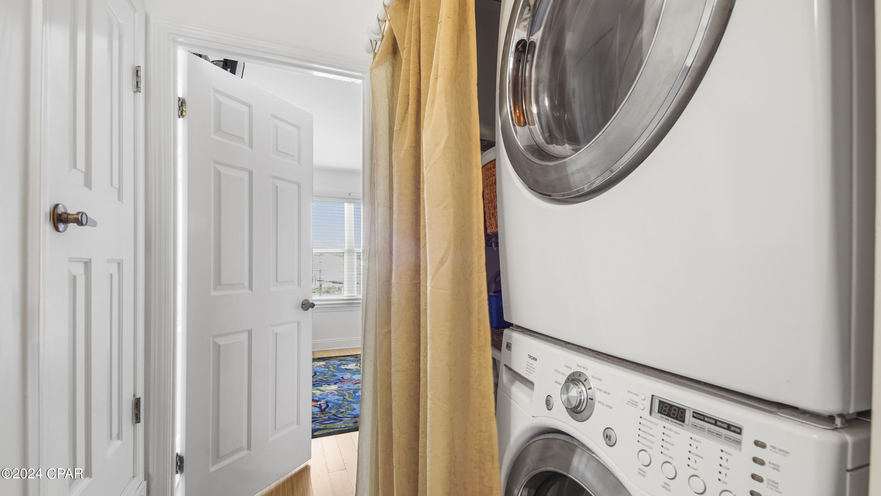 Beachside West - Residential