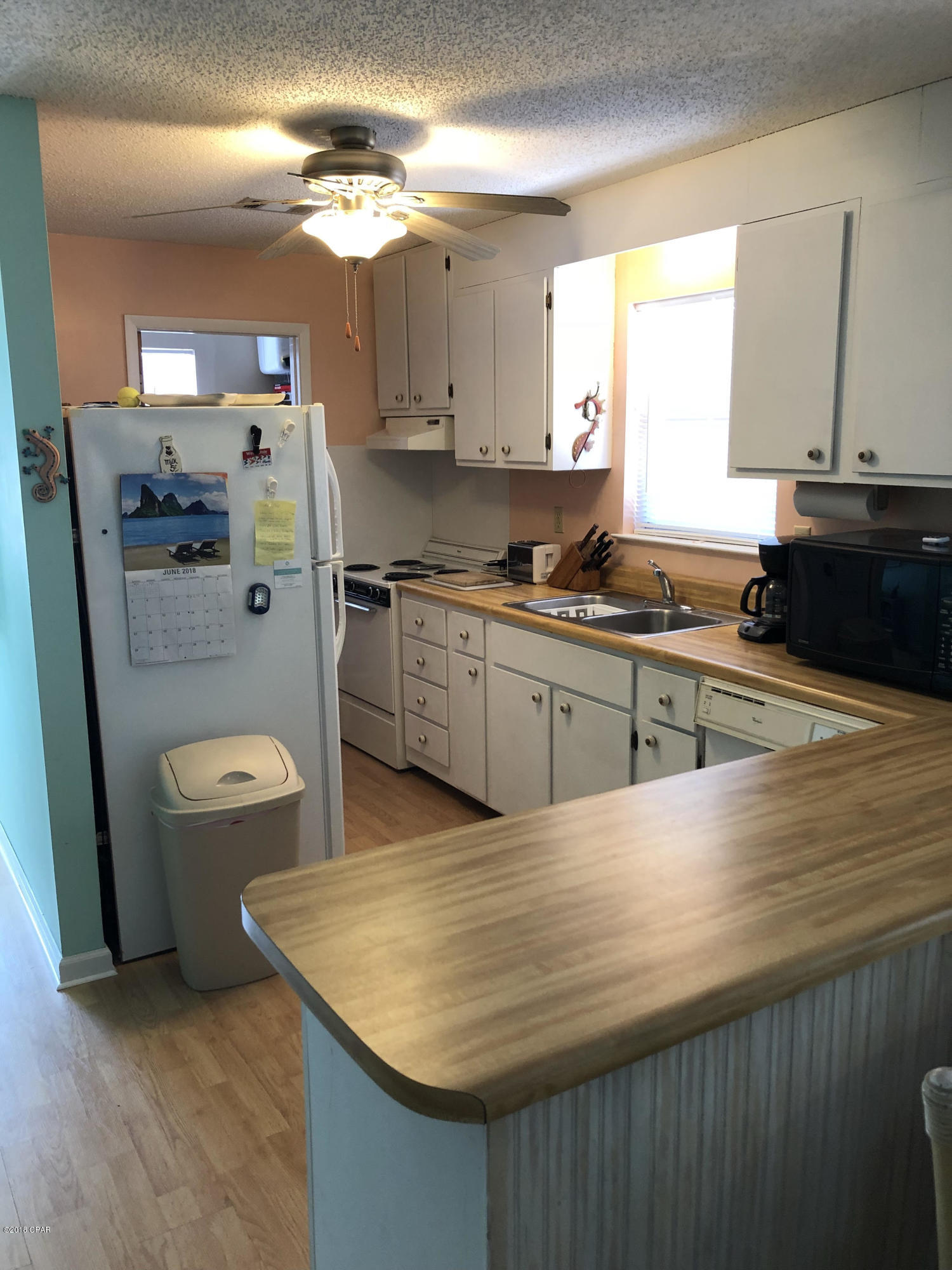 Laguna Beach Estates 7th Add - Residential