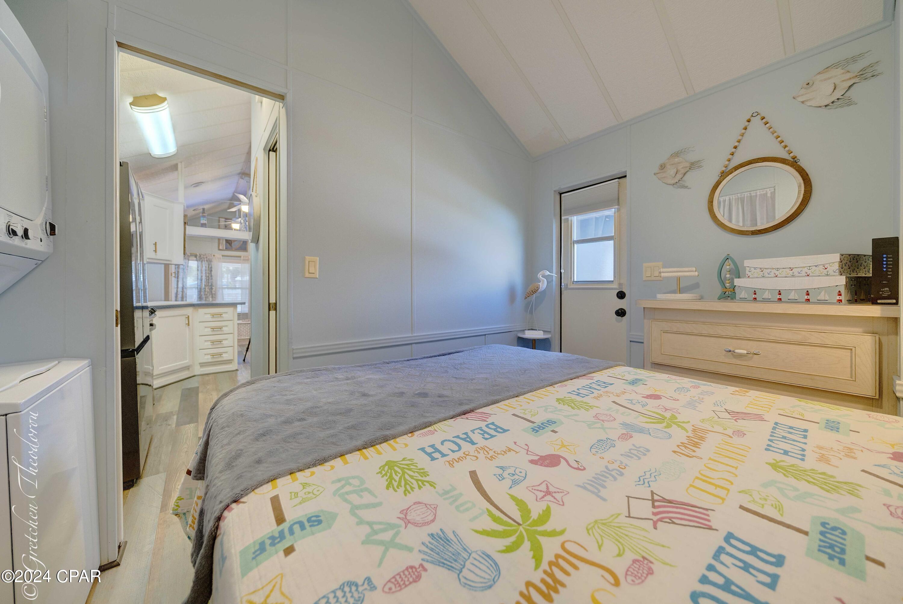 Emerald Pointe Resort - Residential