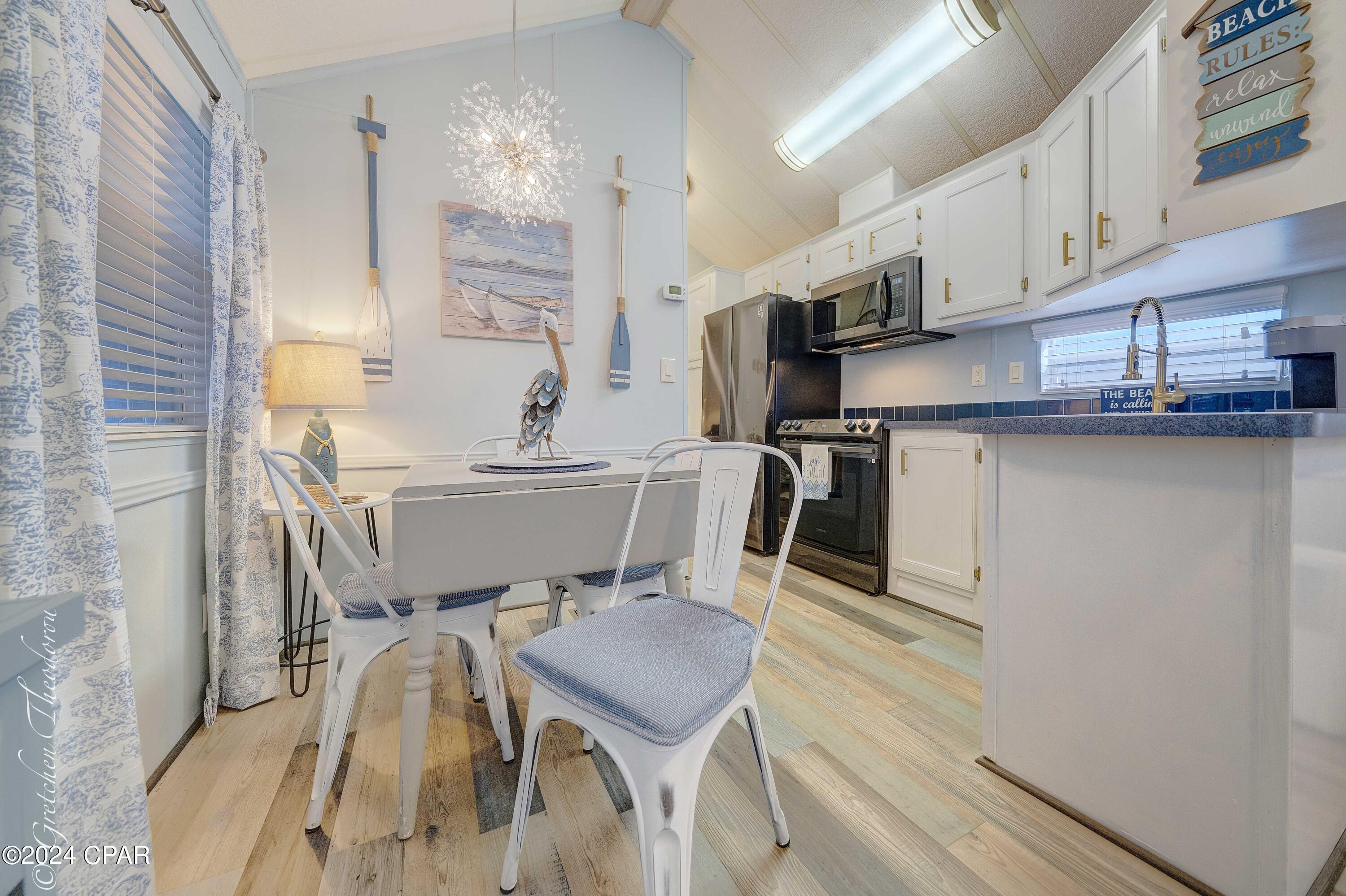 Emerald Pointe Resort - Residential