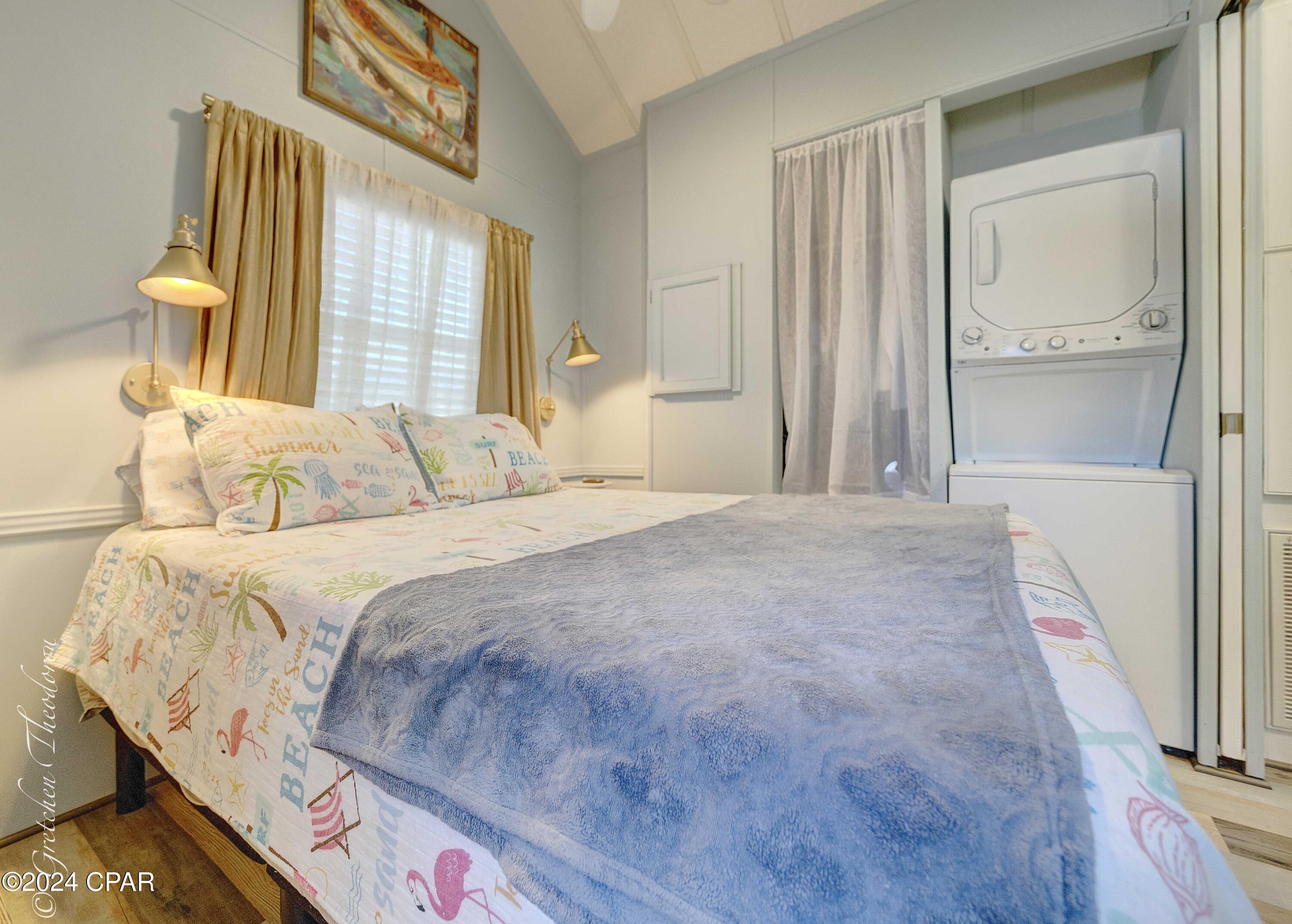 Emerald Pointe Resort - Residential