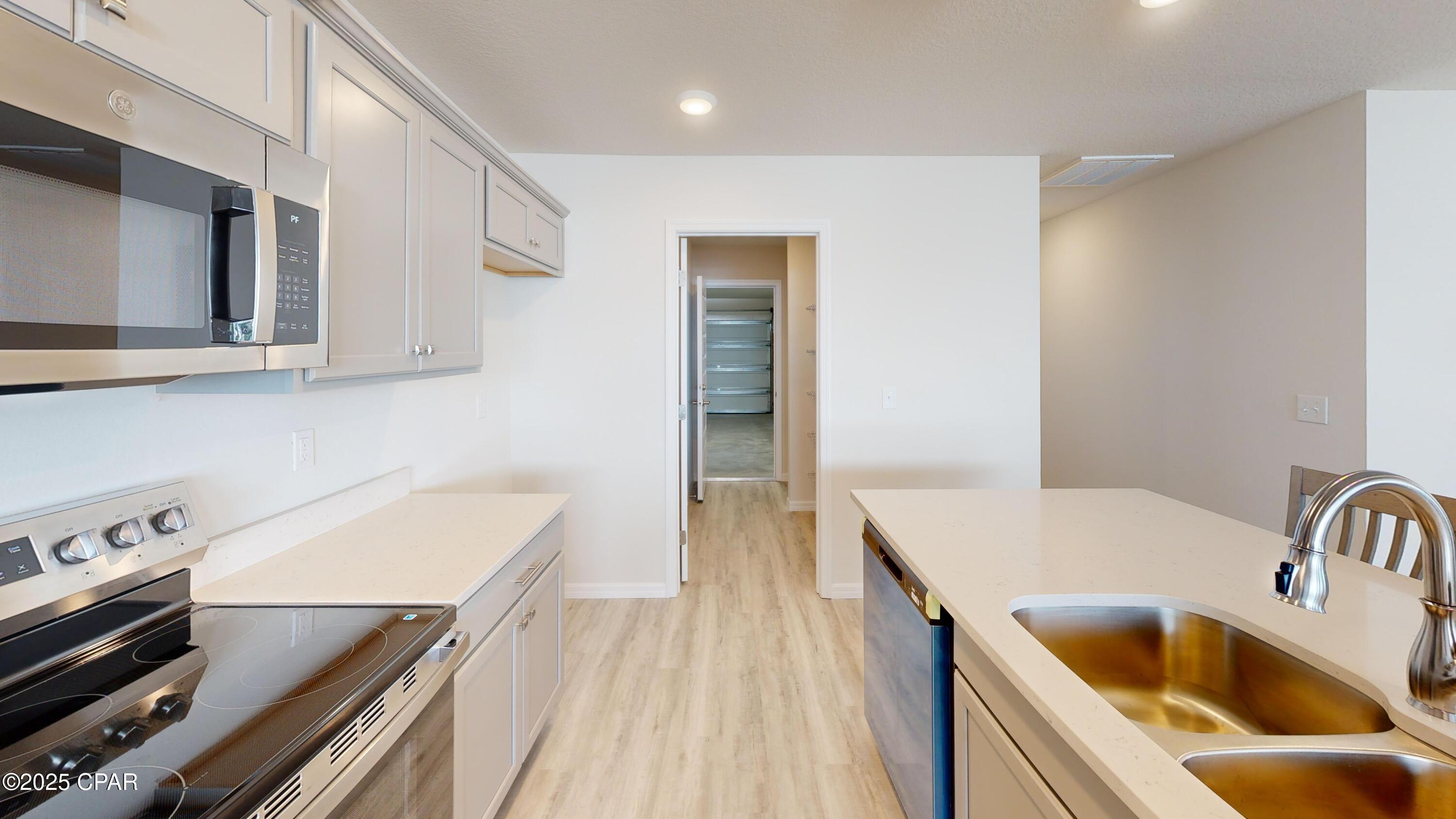 Sunny Hills Unit 1 - Residential