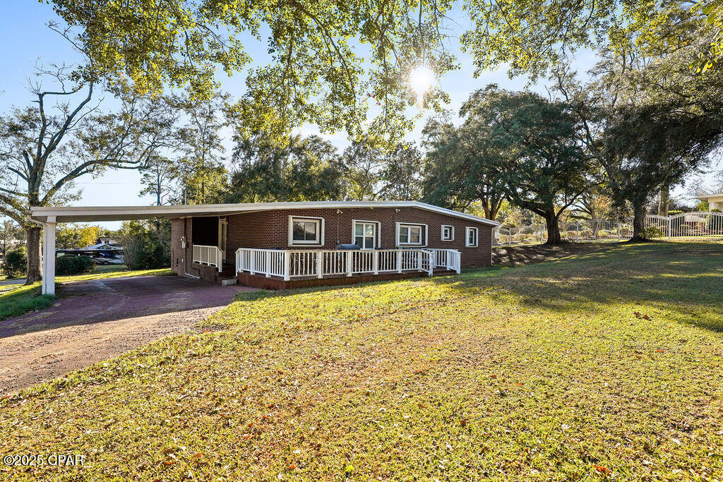 Bonifay - Residential