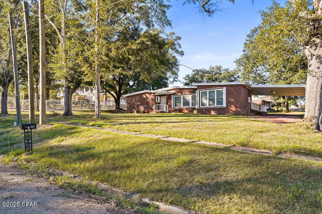 Bonifay - Residential