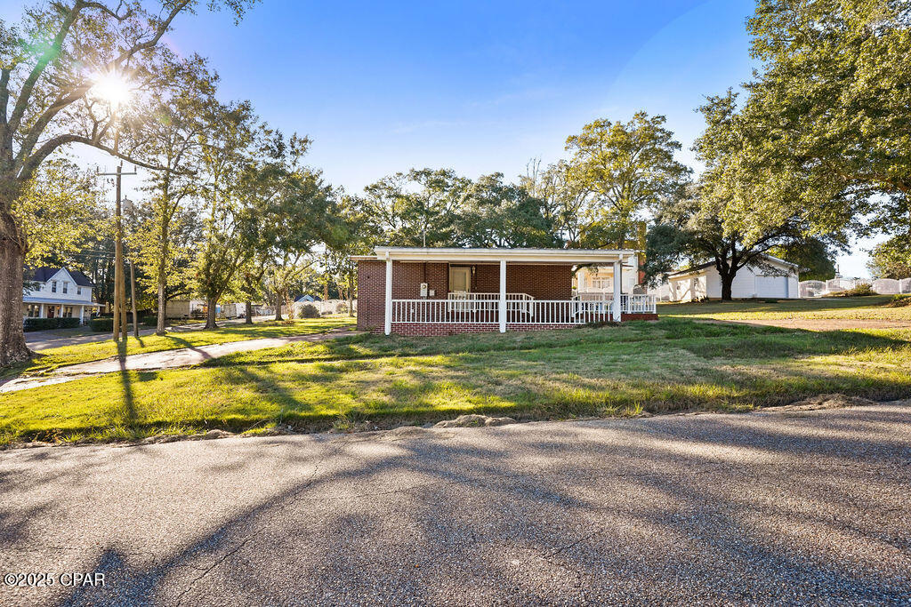 Bonifay - Residential
