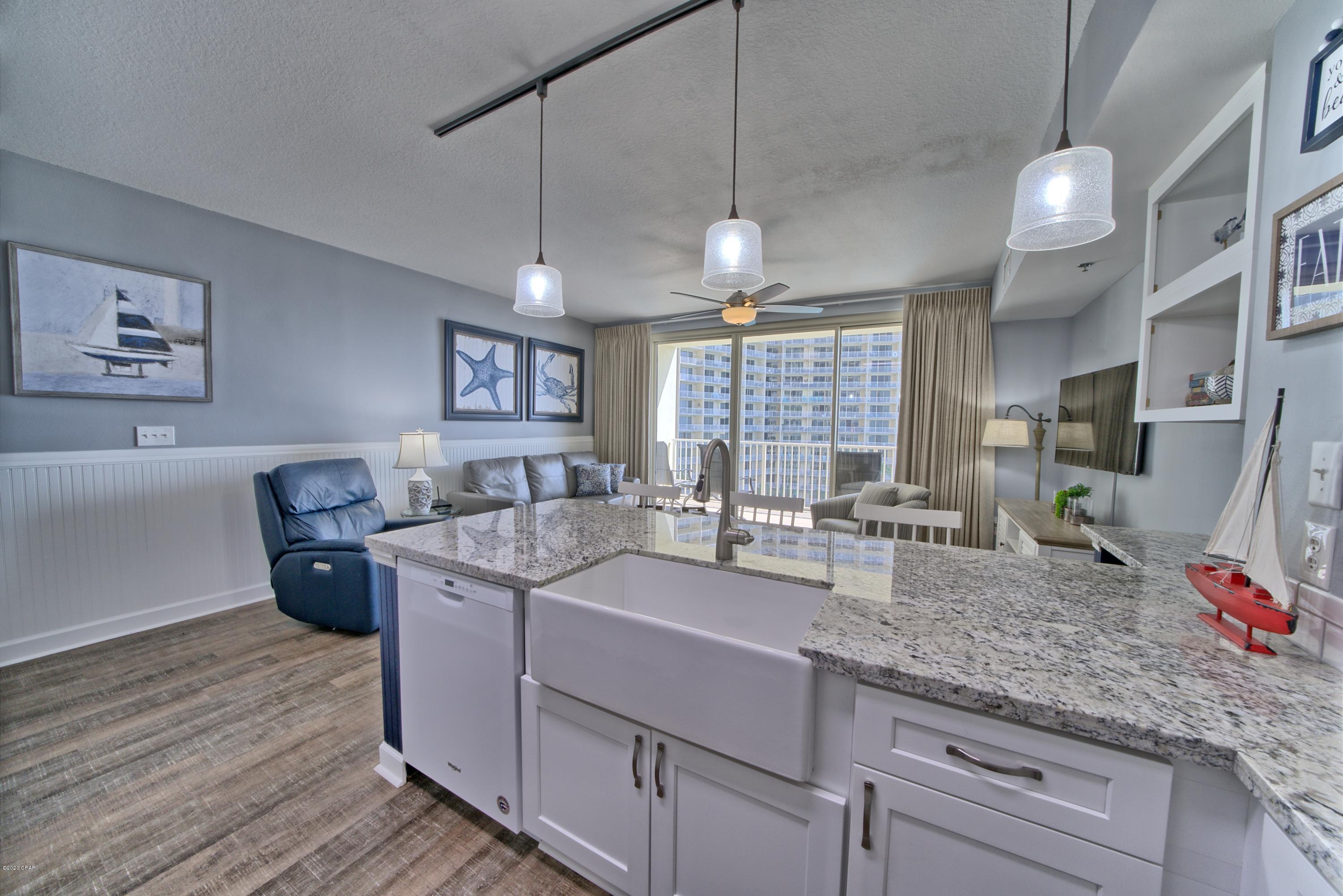 Shores Of Panama - Residential