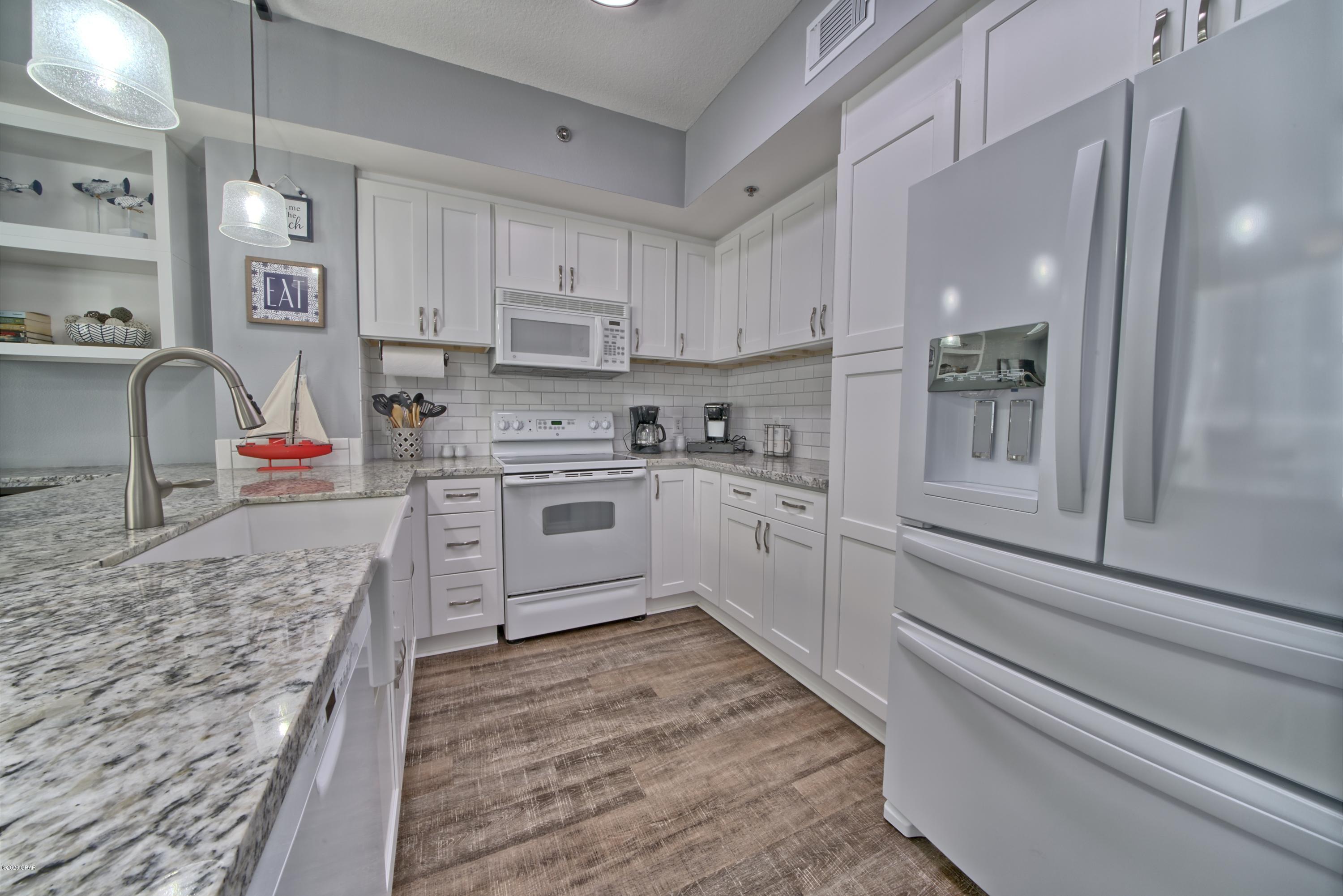 Shores Of Panama - Residential