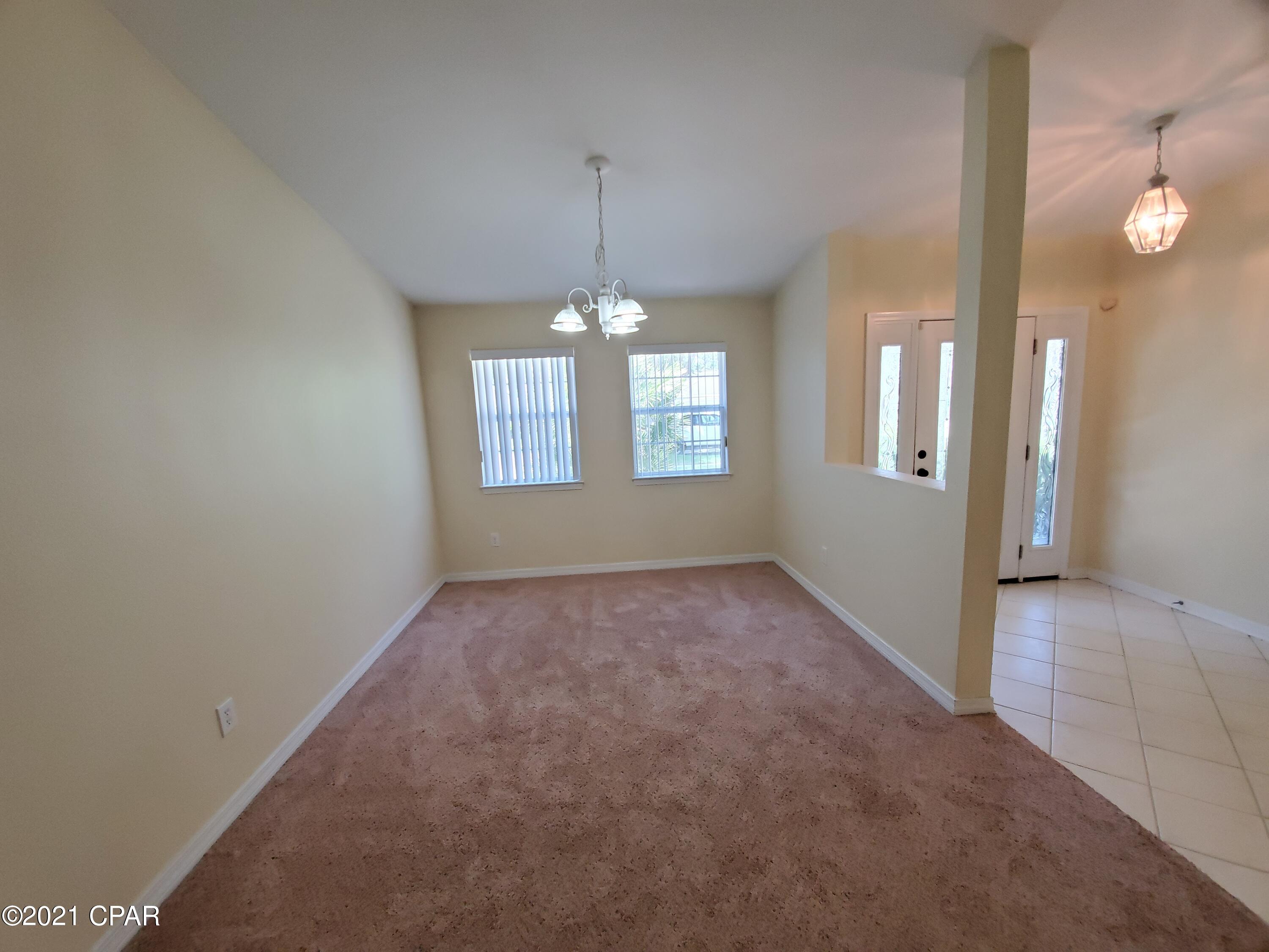 Palm Cove Phase III - Residential Lease