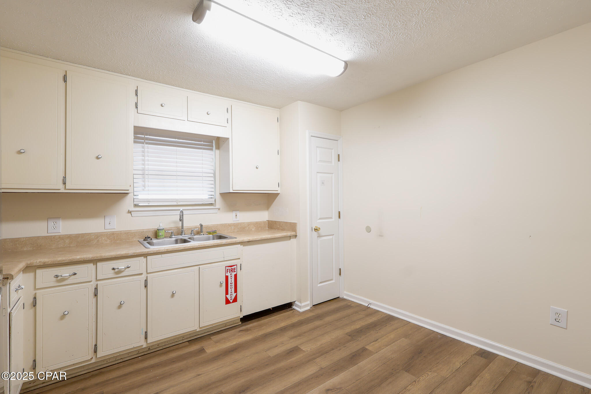 [No Recorded Subdiv] - Commercial Lease