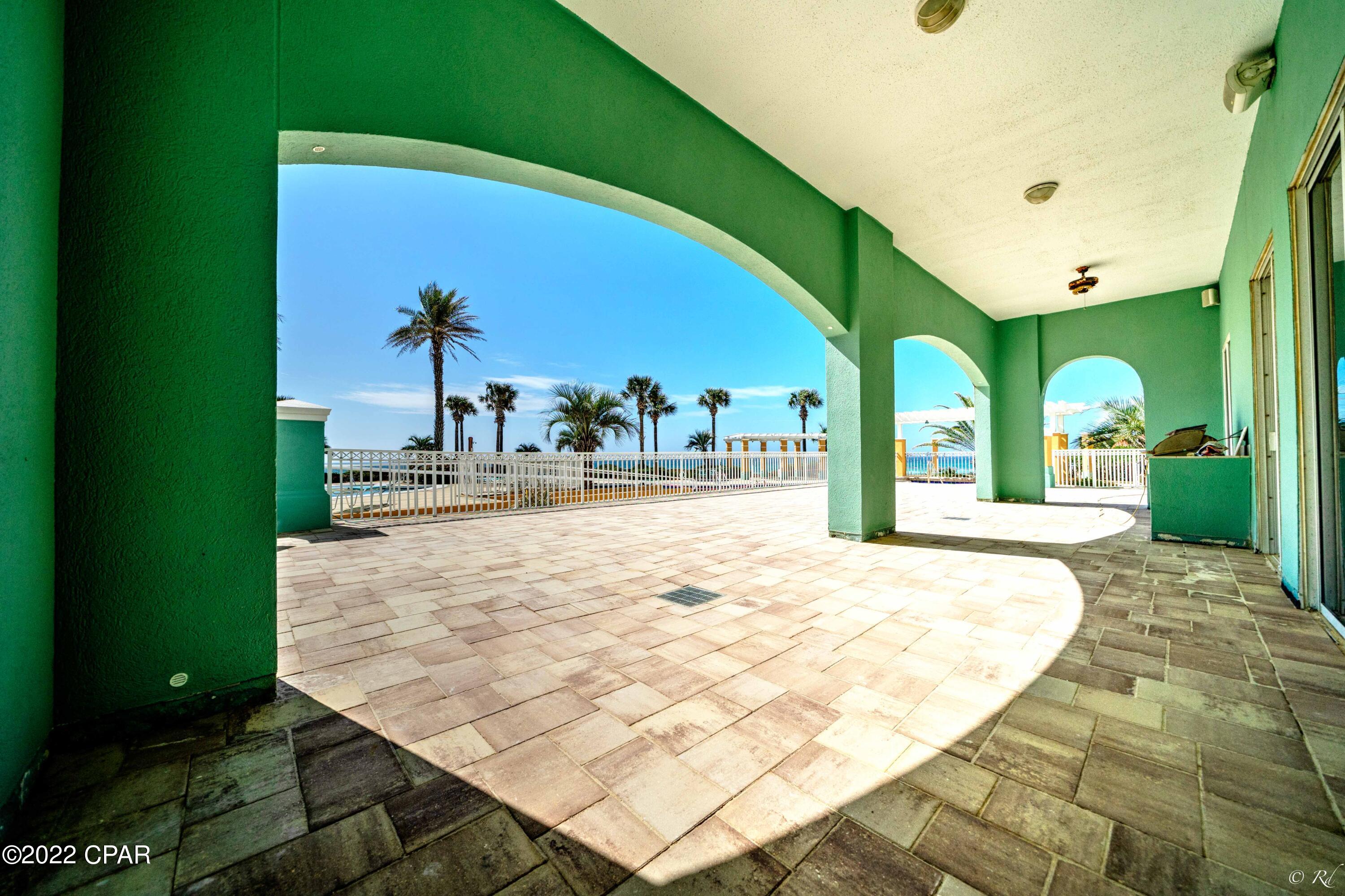 En Soleil Condo - Residential