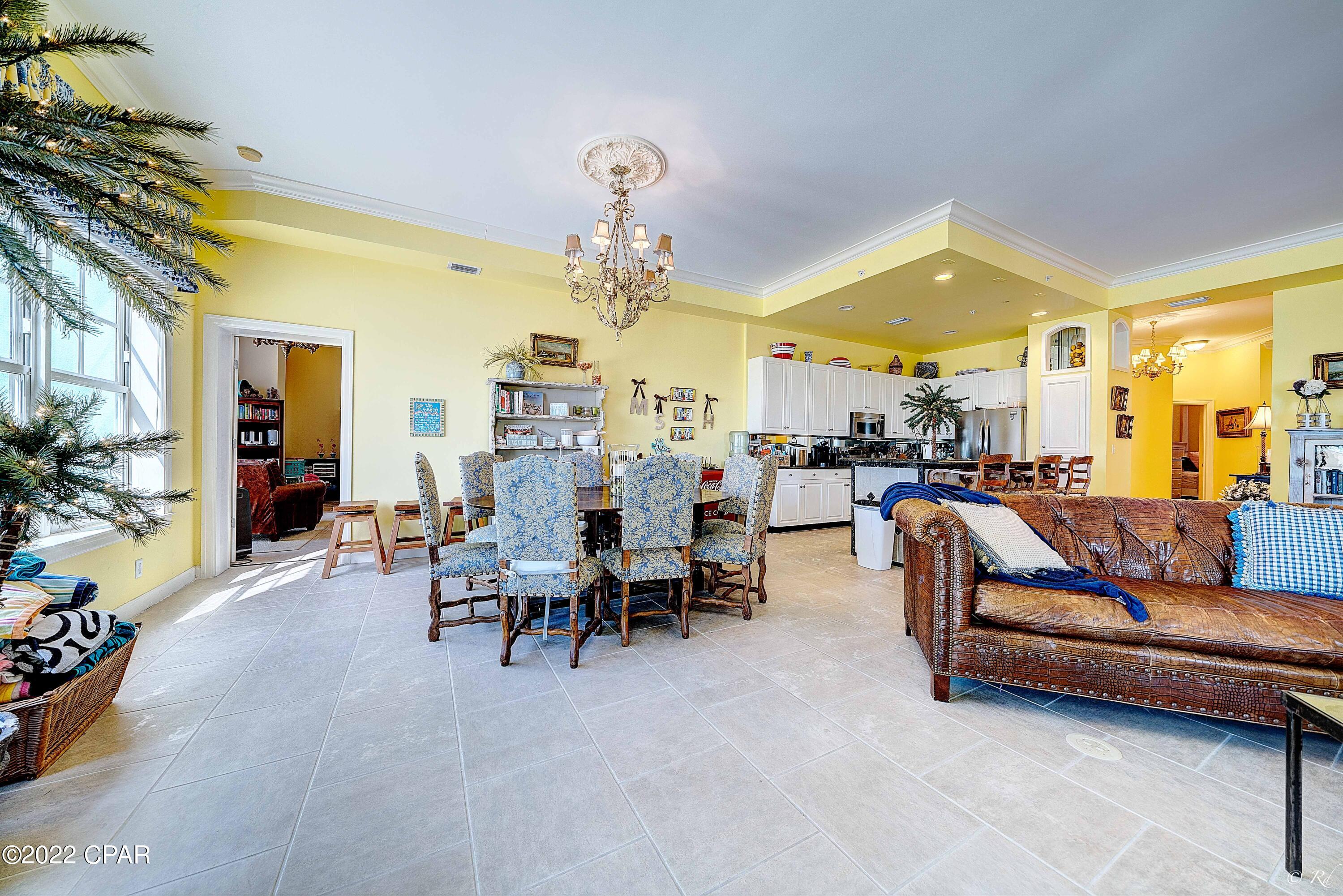 En Soleil Condo - Residential