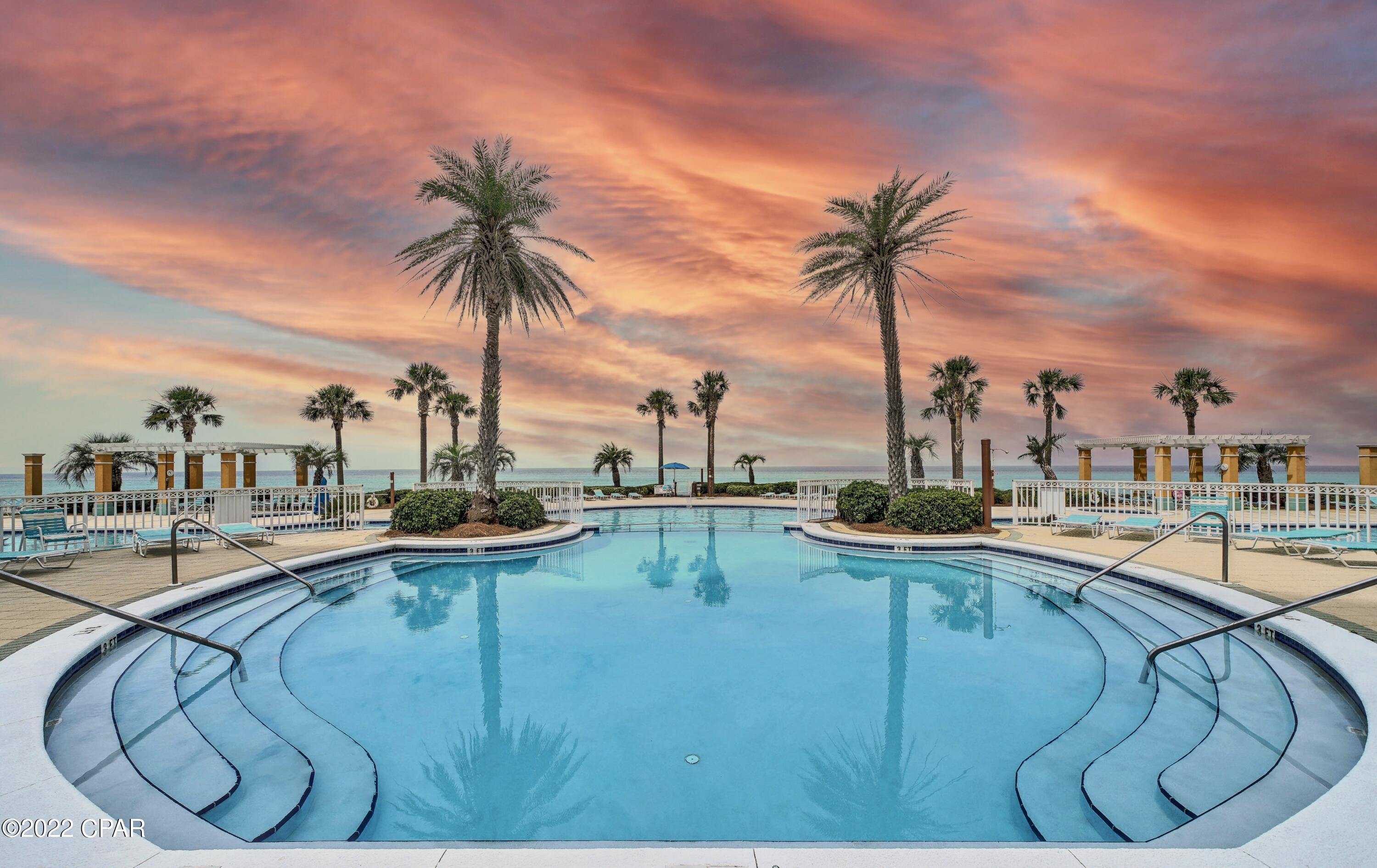 En Soleil Condo - Residential