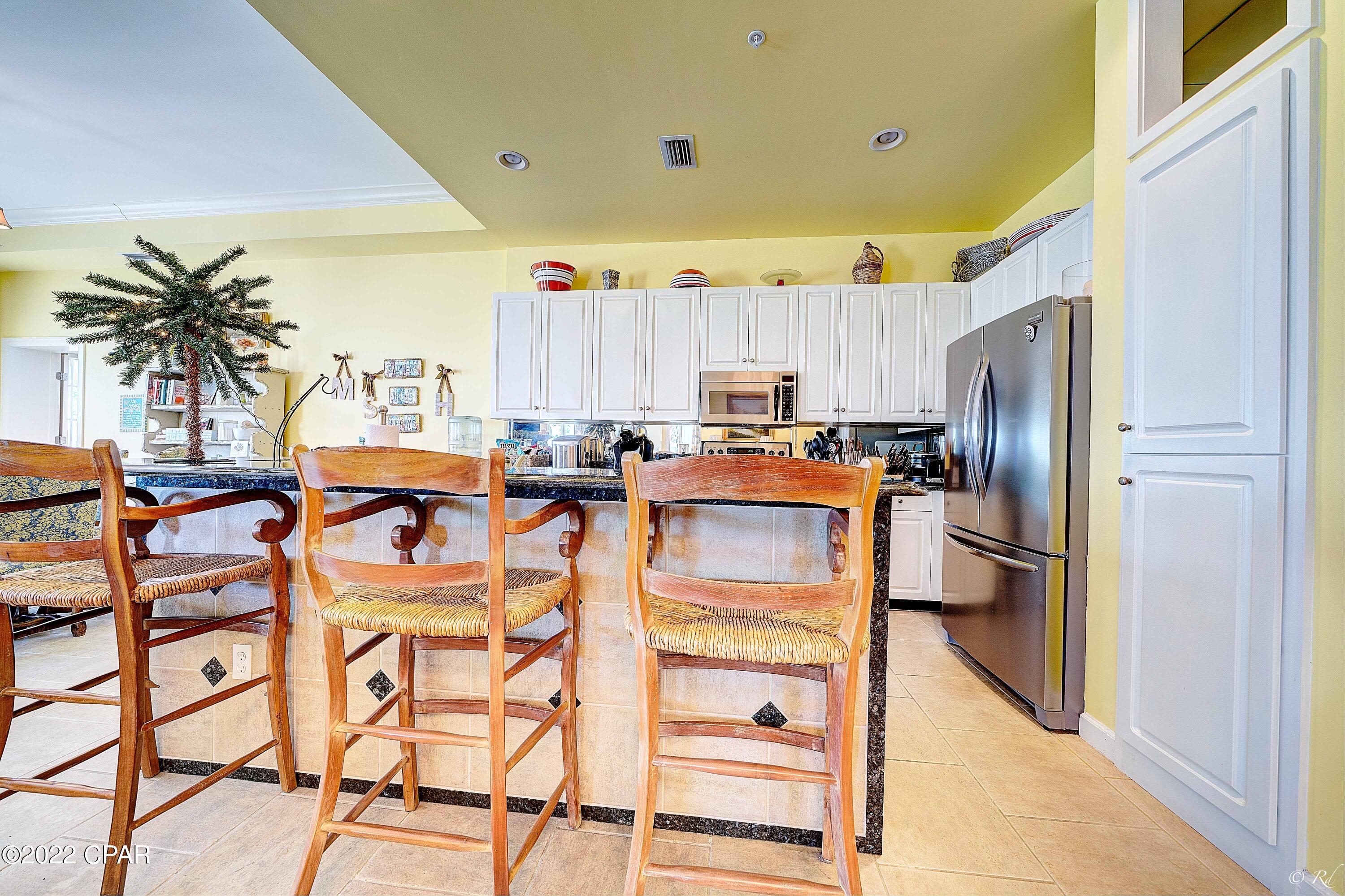 En Soleil Condo - Residential