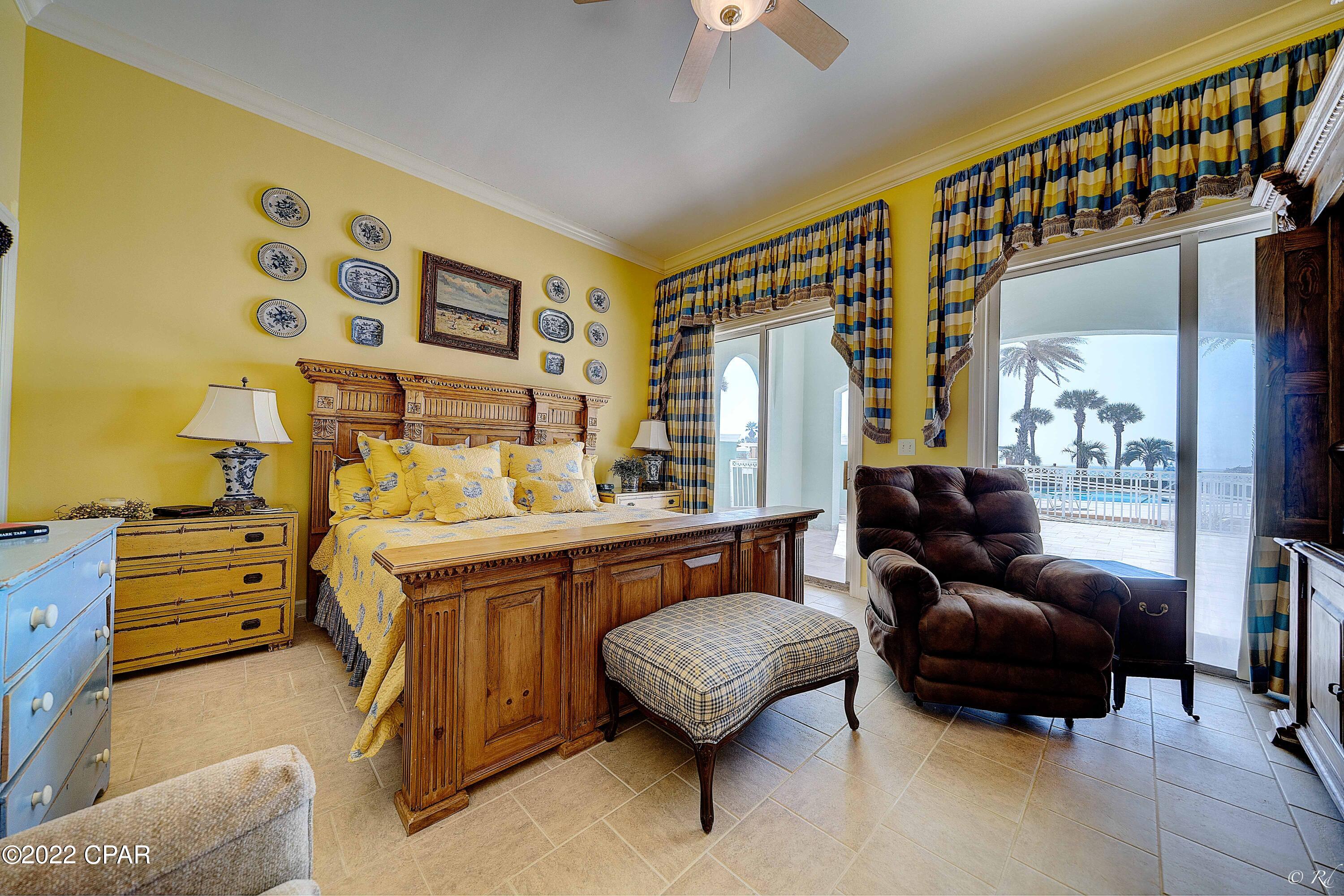 En Soleil Condo - Residential