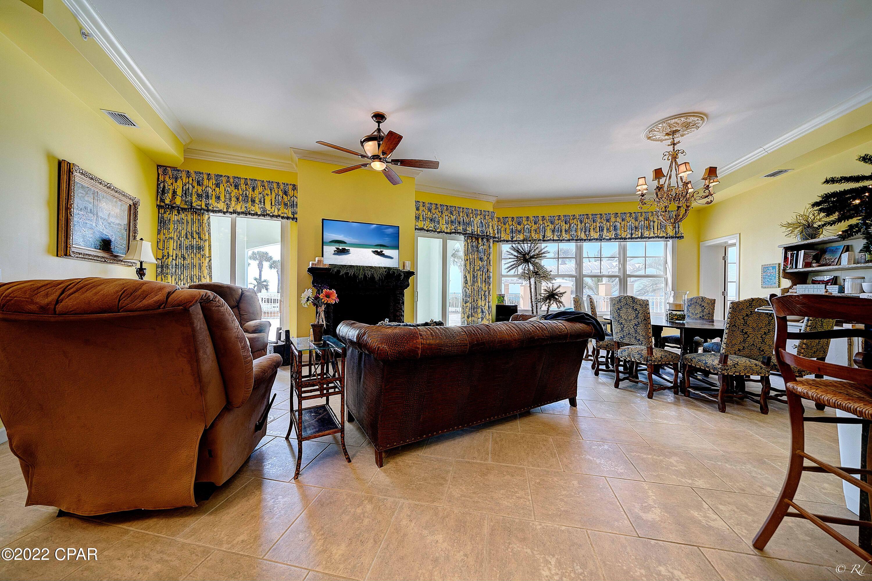 En Soleil Condo - Residential