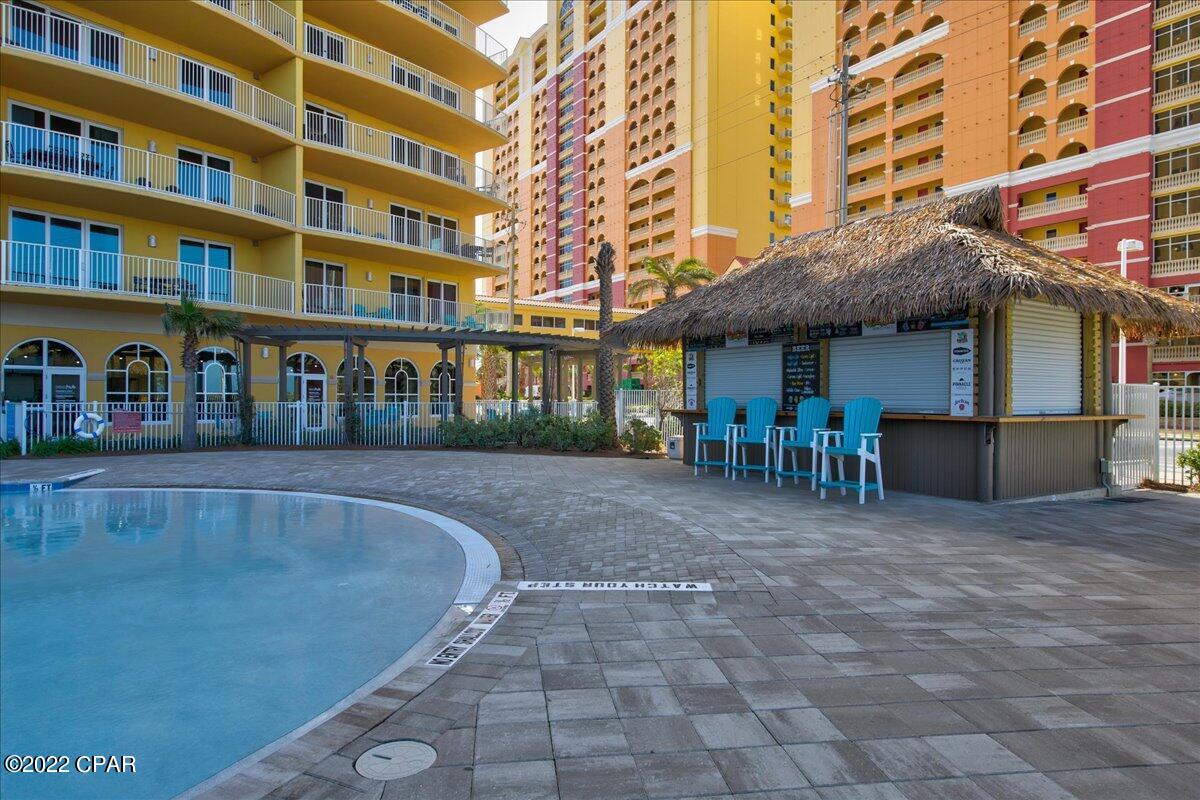 Calypso Towers III - Residential