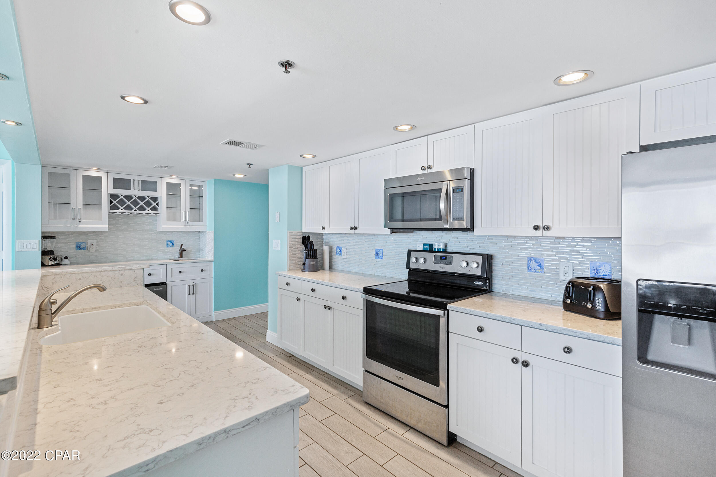 Long Beach Towers I - Residential