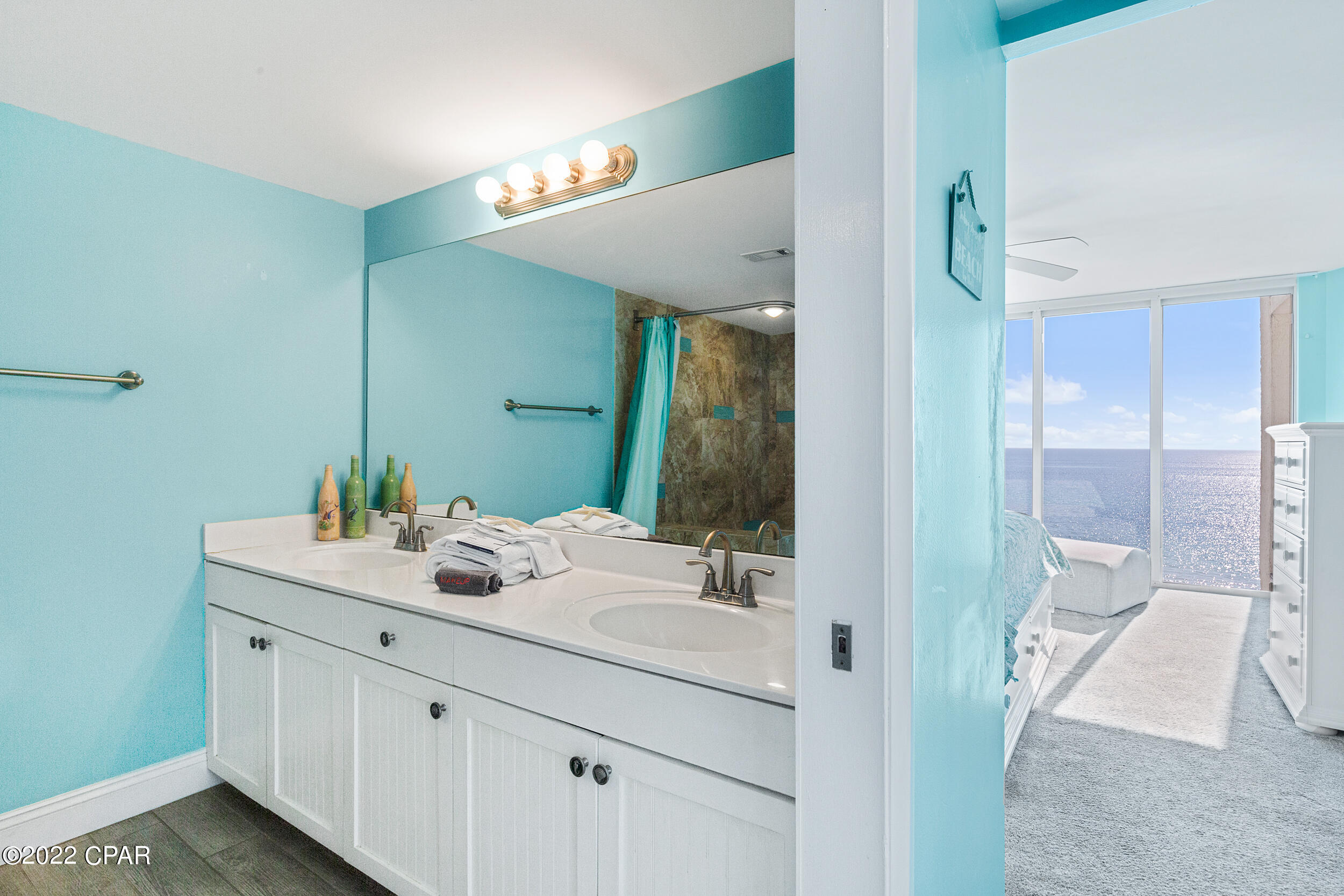 Long Beach Towers I - Residential