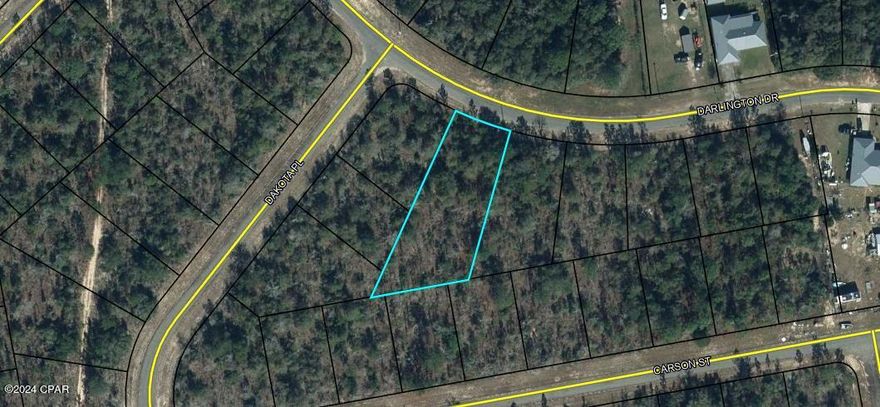 Large building lot in Sunny Hills. This wooded .46+/- acre lot in Sunny Hills is perfect for your new site-built home. Close to White Double Pond and several other fishing lakes/ponds in the area. Not far from Hwy 77 for easy access to Panama City and local shopping in Chipley. New homes being built in the main entrance side and continuing to grow.