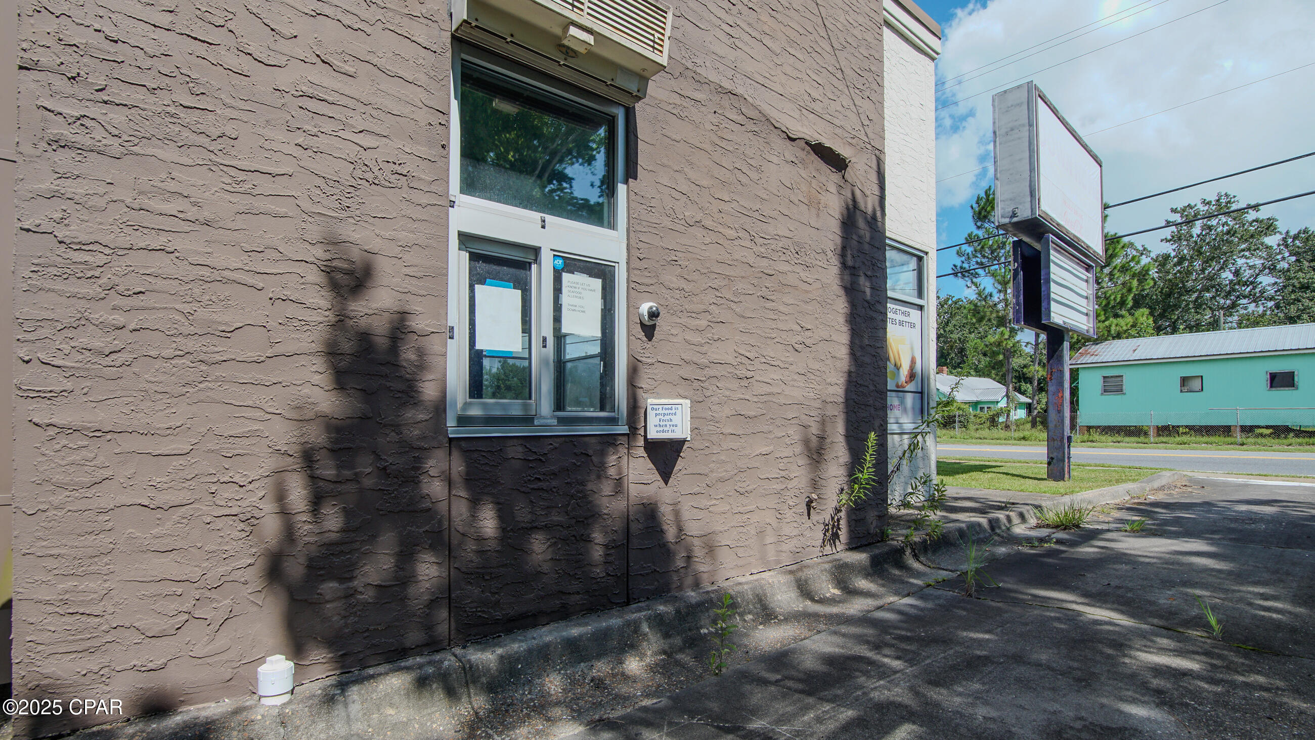 [No Recorded Subdiv] - Commercial Sale