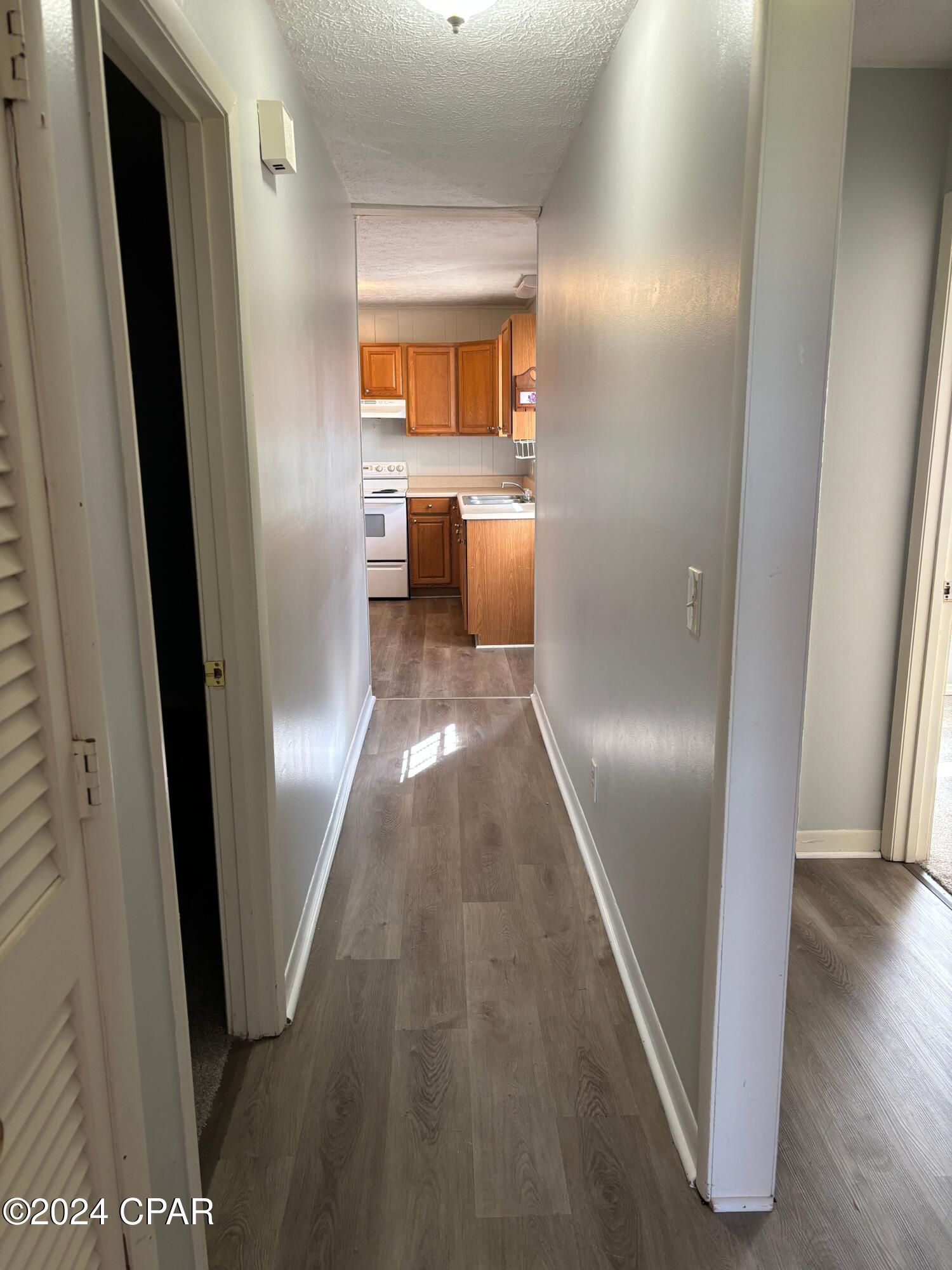 [No Recorded Subdiv] - Residential Lease