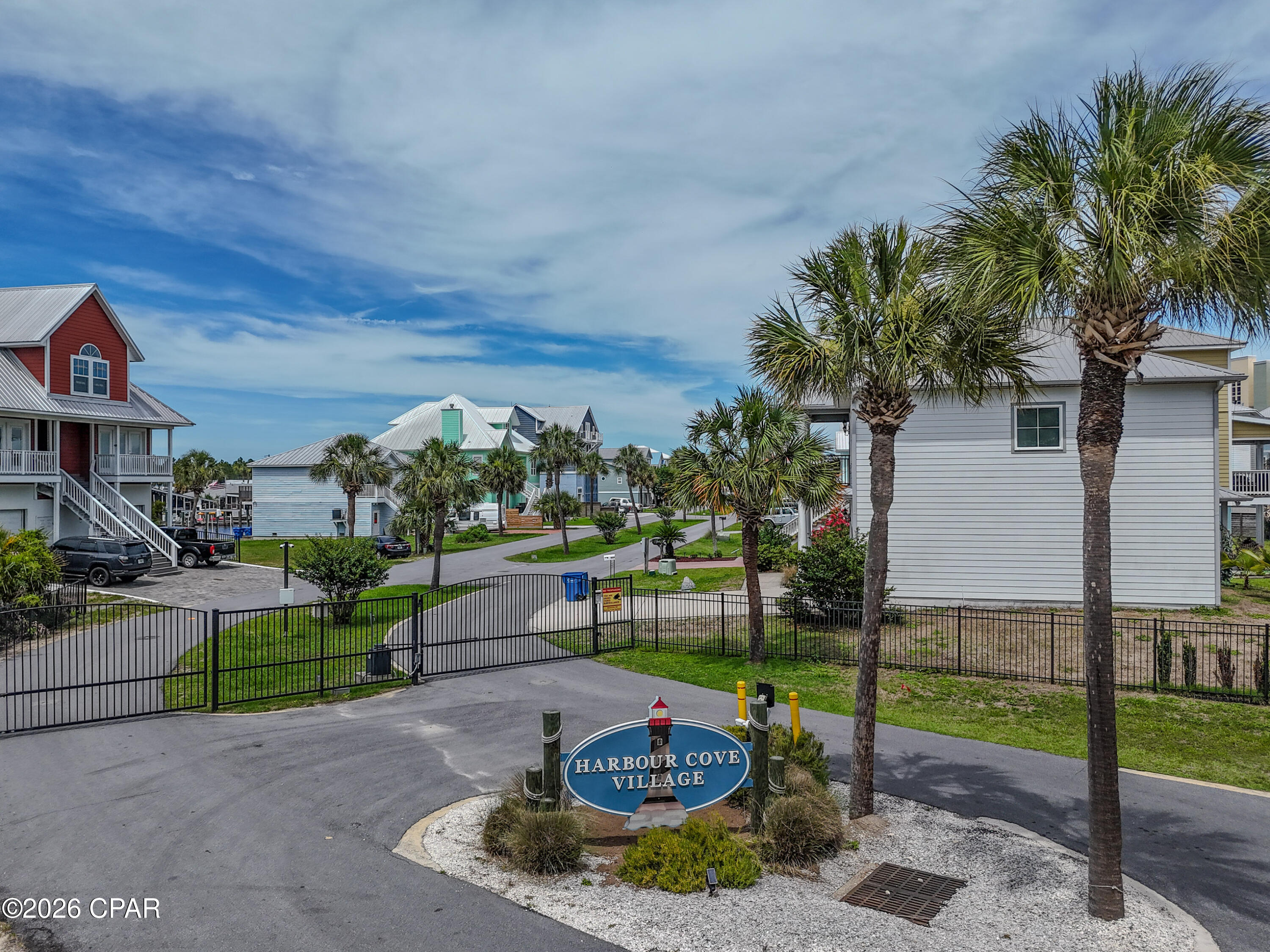 933 Lighthouse Lagoon Court